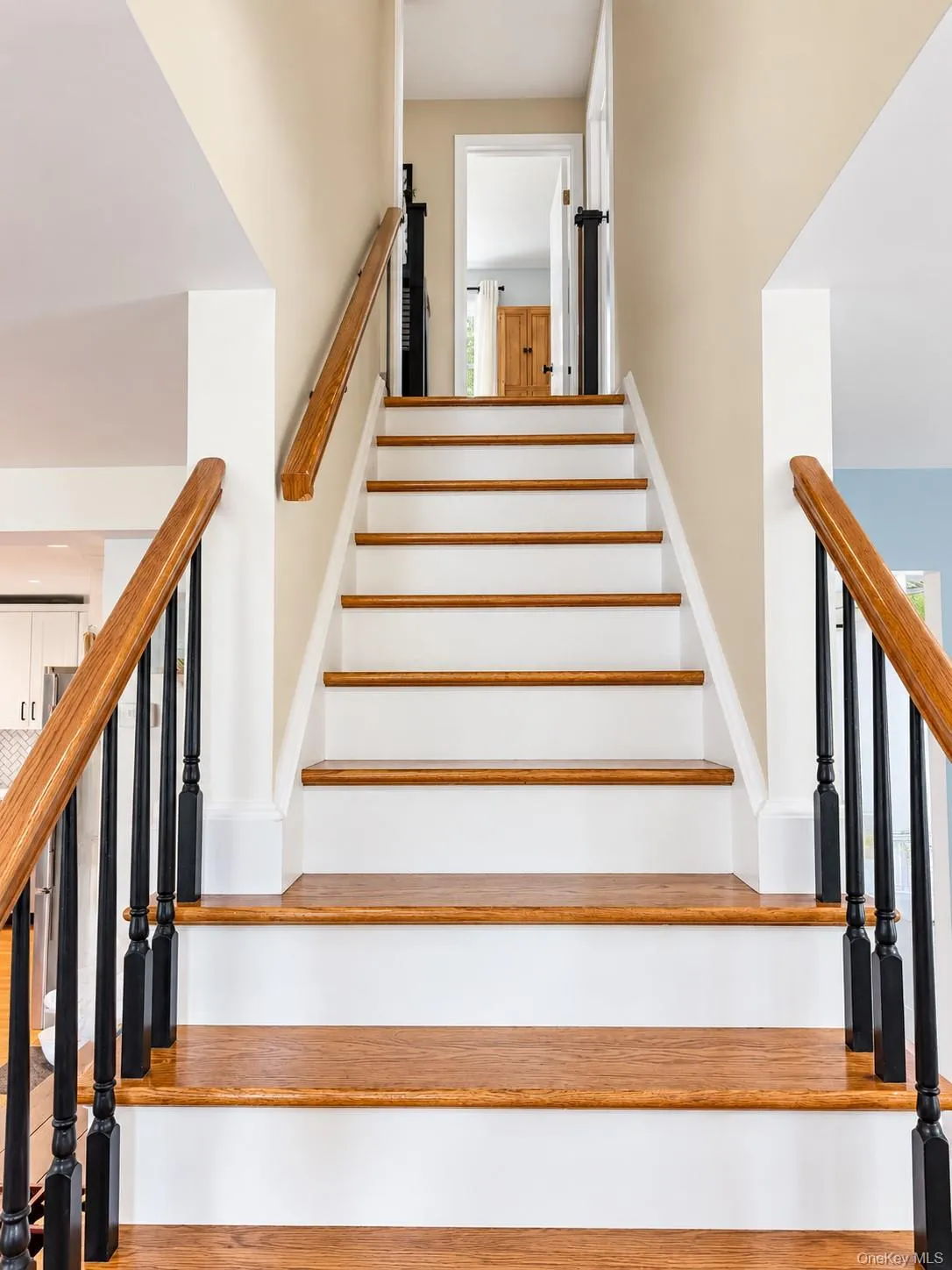 11 Emerson Avenue, Cortlandt, NY, 3 Bedrooms Bedrooms, 7 Rooms Rooms,1 BathroomBathrooms,Residential,For Rent,Emerson,0,1050272 11 Emerson Avenue, Cortlandt, NY, 3 Bedrooms Bedrooms, 7 Rooms Rooms,1 BathroomBathrooms,Residential,For Rent,Emerson,0,1050272