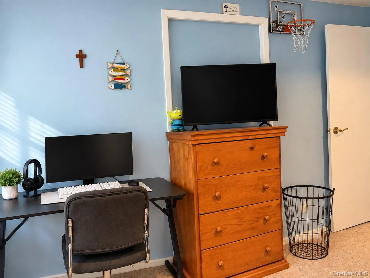 11 Emerson Avenue, Cortlandt, NY, 3 Bedrooms Bedrooms, 7 Rooms Rooms,1 BathroomBathrooms,Residential,For Rent,Emerson,0,1050272 11 Emerson Avenue, Cortlandt, NY, 3 Bedrooms Bedrooms, 7 Rooms Rooms,1 BathroomBathrooms,Residential,For Rent,Emerson,0,1050272