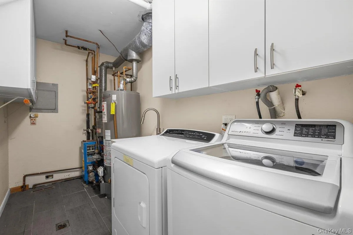 5 Meadowlark Circle, Peekskill, NY, 2 Bedrooms Bedrooms, 8 Rooms Rooms,2 BathroomsBathrooms,Residential Lease,For Rent,Meadowlark,0,1050277 5 Meadowlark Circle, Peekskill, NY, 2 Bedrooms Bedrooms, 8 Rooms Rooms,2 BathroomsBathrooms,Residential Lease,For Rent,Meadowlark,0,1050277