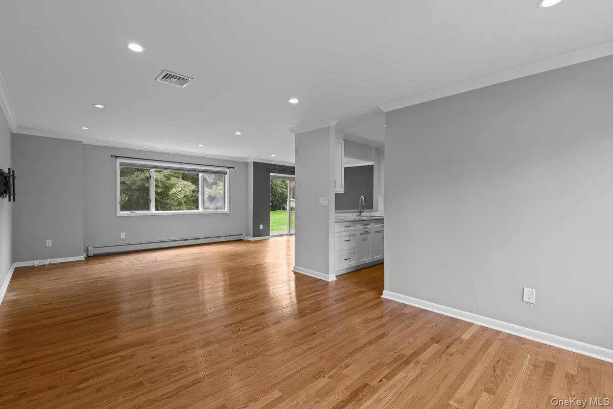 5 Meadowlark Circle, Peekskill, NY, 2 Bedrooms Bedrooms, 8 Rooms Rooms,2 BathroomsBathrooms,Residential Lease,For Rent,Meadowlark,0,1050277 5 Meadowlark Circle, Peekskill, NY, 2 Bedrooms Bedrooms, 8 Rooms Rooms,2 BathroomsBathrooms,Residential Lease,For Rent,Meadowlark,0,1050277