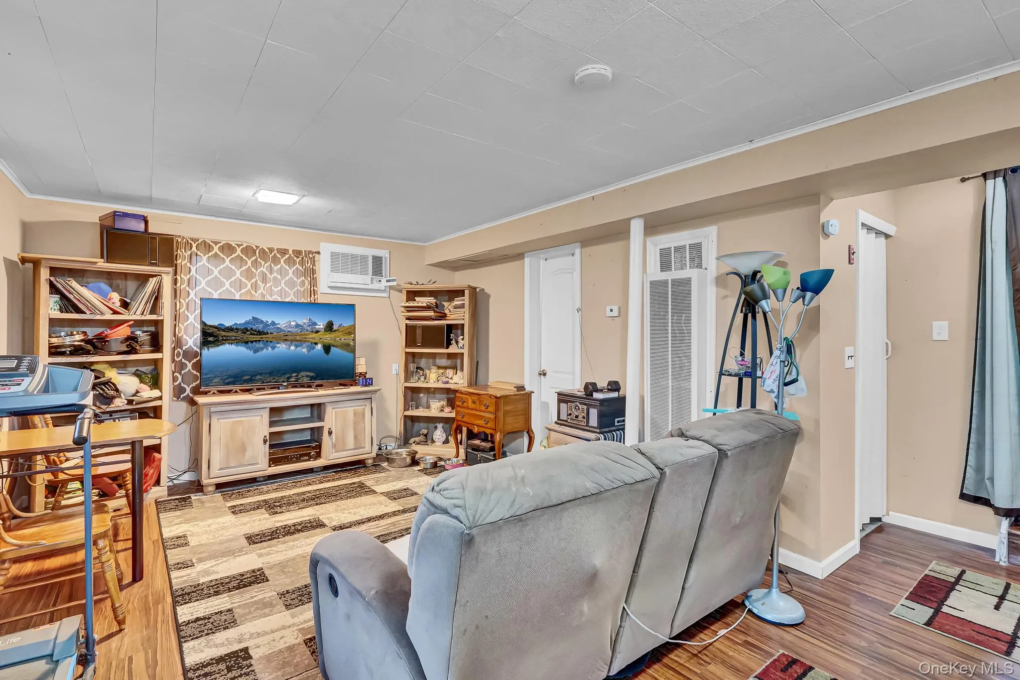 24 Charter Road, Brookhaven, NY, 4 Bedrooms Bedrooms, 7 Rooms Rooms,2 BathroomsBathrooms,Residential,For Rent,Charter,0,1050278 24 Charter Road, Brookhaven, NY, 4 Bedrooms Bedrooms, 7 Rooms Rooms,2 BathroomsBathrooms,Residential,For Rent,Charter,0,1050278