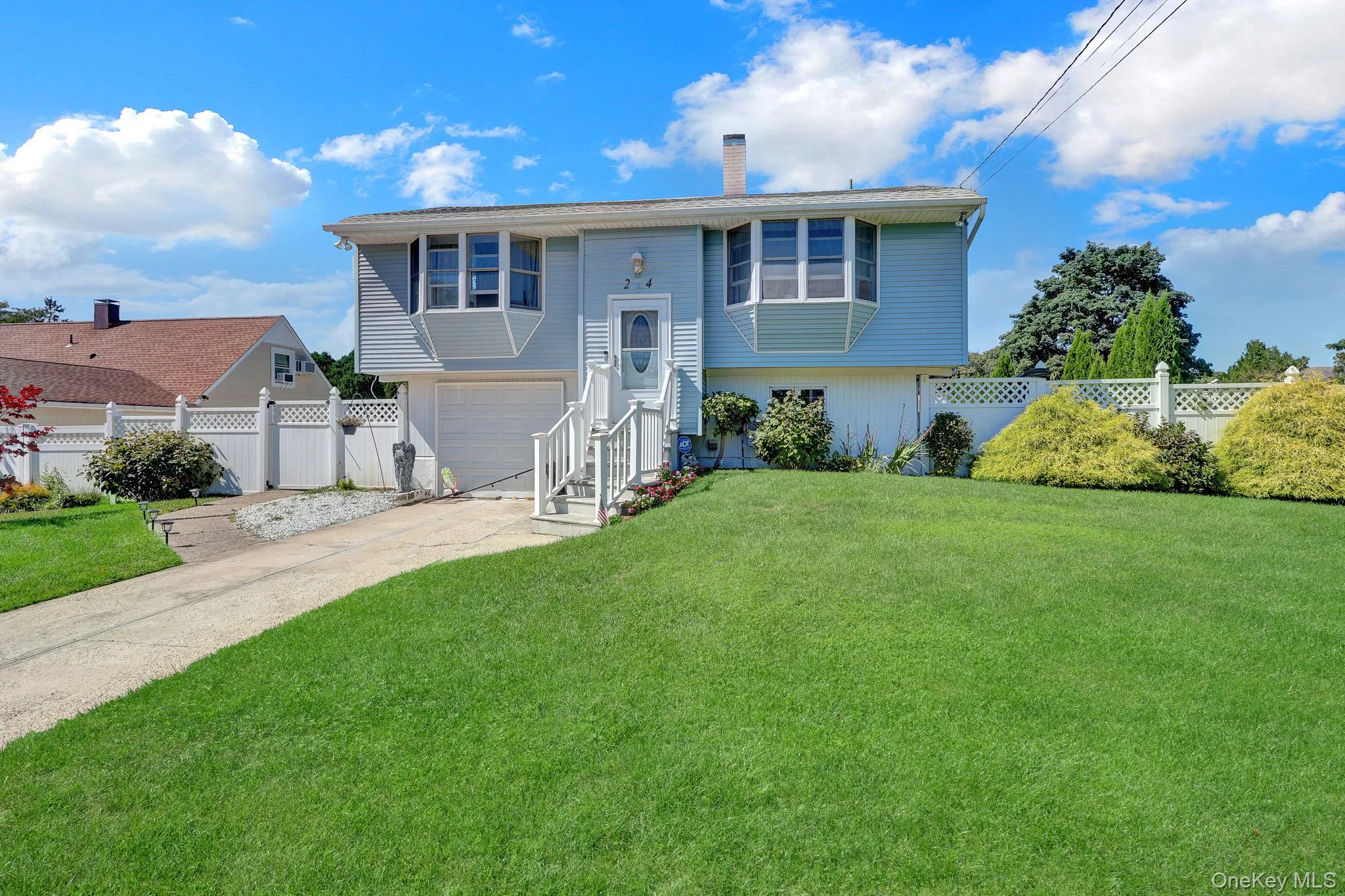 24 Charter Road, Brookhaven, NY, 4 Bedrooms Bedrooms, 7 Rooms Rooms,2 BathroomsBathrooms,Residential,For Rent,Charter,0,1050278 24 Charter Road, Brookhaven, NY, 4 Bedrooms Bedrooms, 7 Rooms Rooms,2 BathroomsBathrooms,Residential,For Rent,Charter,0,1050278