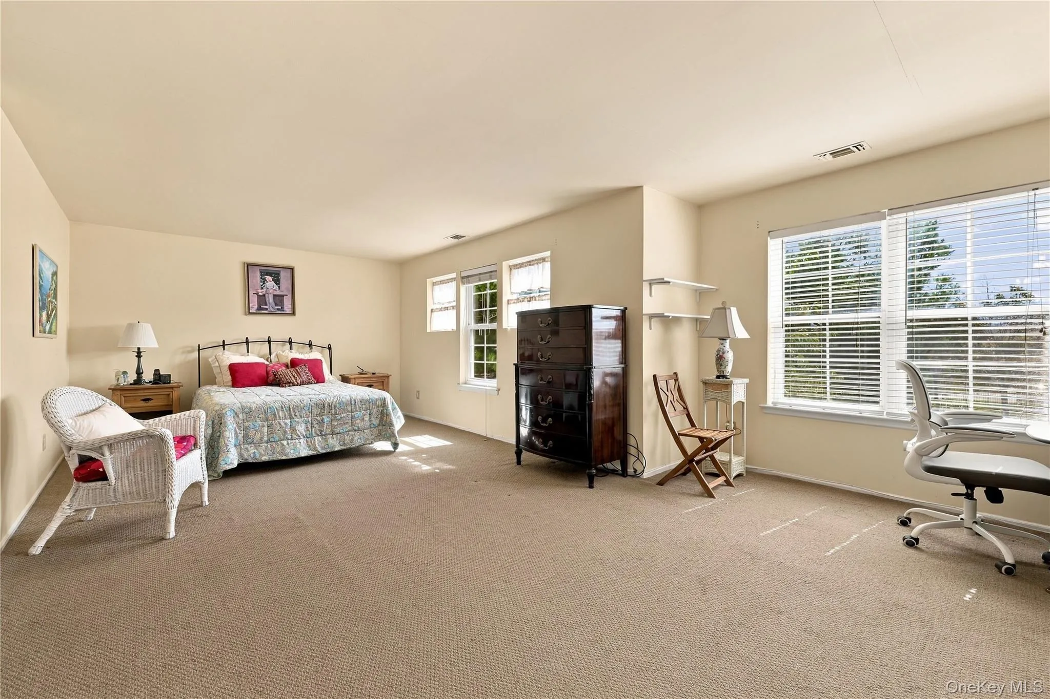 77 Sunburst Terrace, Islip, NY, 3 Bedrooms Bedrooms, 7 Rooms Rooms,2 BathroomsBathrooms,Residential,For Rent,Sunburst,0,1050280 77 Sunburst Terrace, Islip, NY, 3 Bedrooms Bedrooms, 7 Rooms Rooms,2 BathroomsBathrooms,Residential,For Rent,Sunburst,0,1050280