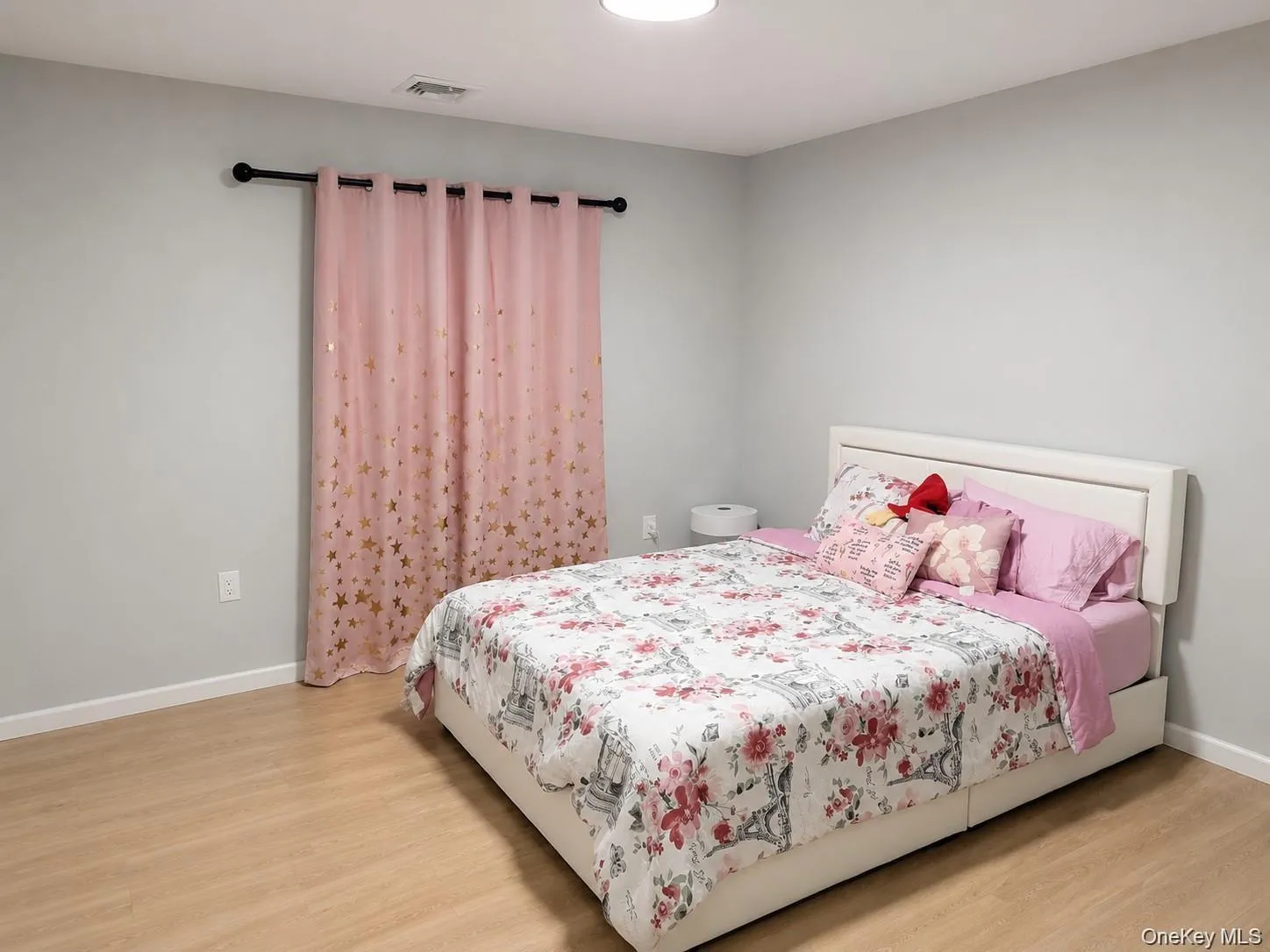 130 Elizabeth Avenue, Hempstead, NY, 6 Bedrooms Bedrooms, 9 Rooms Rooms,3 BathroomsBathrooms,Residential,For Rent,Elizabeth,0,1050284 130 Elizabeth Avenue, Hempstead, NY, 6 Bedrooms Bedrooms, 9 Rooms Rooms,3 BathroomsBathrooms,Residential,For Rent,Elizabeth,0,1050284