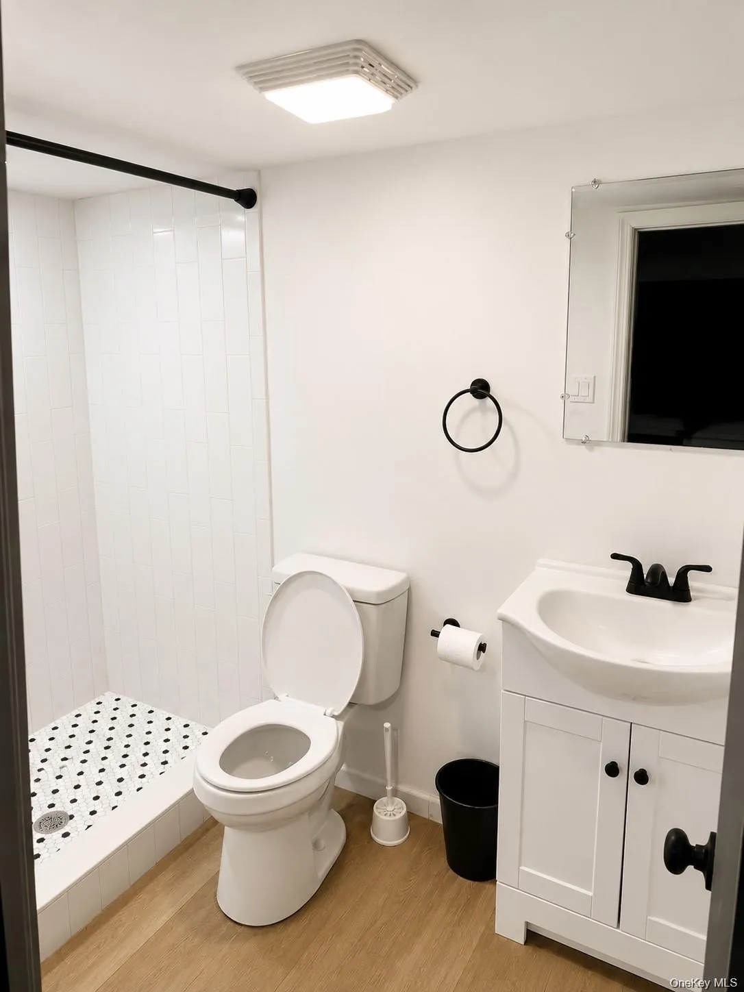 130 Elizabeth Avenue, Hempstead, NY, 6 Bedrooms Bedrooms, 9 Rooms Rooms,3 BathroomsBathrooms,Residential,For Rent,Elizabeth,0,1050284 130 Elizabeth Avenue, Hempstead, NY, 6 Bedrooms Bedrooms, 9 Rooms Rooms,3 BathroomsBathrooms,Residential,For Rent,Elizabeth,0,1050284