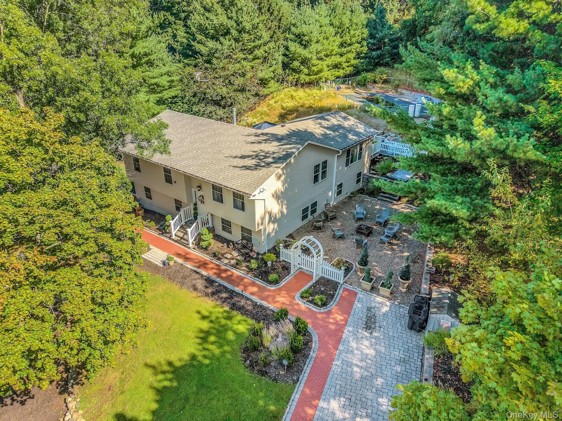 16 Annette Lane, Ramapo, NY, 6 Bedrooms Bedrooms, 11 Rooms Rooms,2 BathroomsBathrooms,Residential,For Rent,Annette,0,1050286 16 Annette Lane, Ramapo, NY, 6 Bedrooms Bedrooms, 11 Rooms Rooms,2 BathroomsBathrooms,Residential,For Rent,Annette,0,1050286