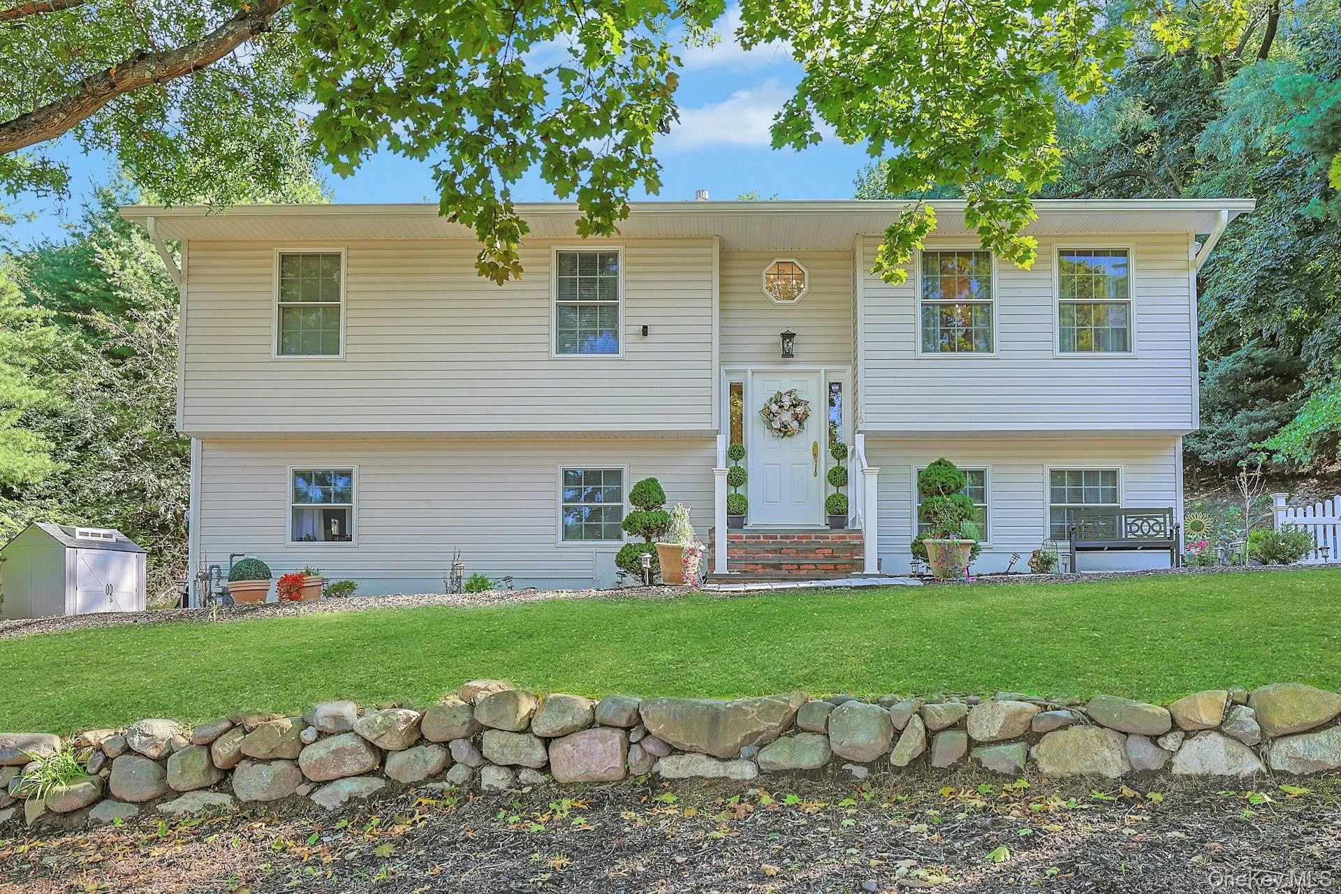 16 Annette Lane, Ramapo, NY, 6 Bedrooms Bedrooms, 11 Rooms Rooms,2 BathroomsBathrooms,Residential,For Rent,Annette,0,1050286 16 Annette Lane, Ramapo, NY, 6 Bedrooms Bedrooms, 11 Rooms Rooms,2 BathroomsBathrooms,Residential,For Rent,Annette,0,1050286