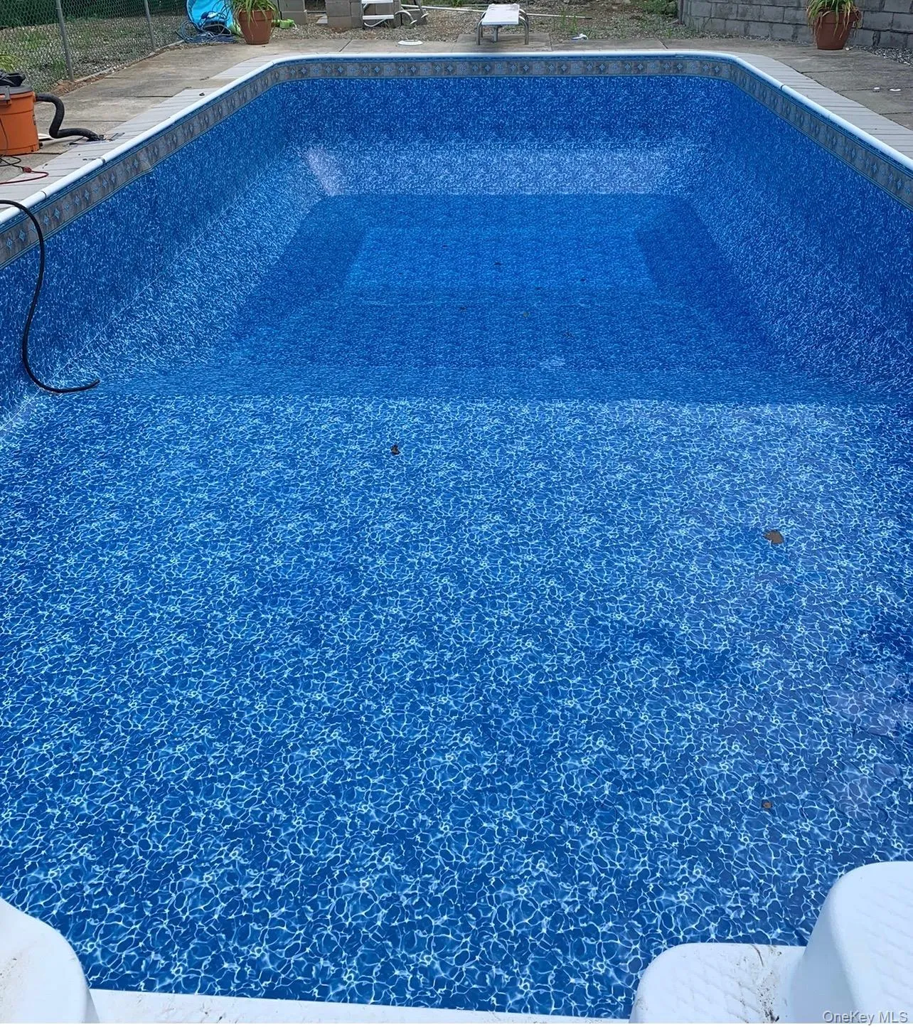 Pool - beautiful photo taken when open just two years ago. Pool - beautiful photo taken when open just two years ago.