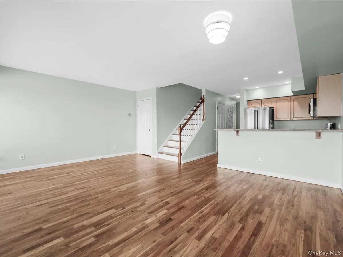 1 Patricia Lane, New York, NY, 2 Bedrooms Bedrooms, 4 Rooms Rooms,2 BathroomsBathrooms,Residential,For Rent,Patricia,0,1050287 1 Patricia Lane, New York, NY, 2 Bedrooms Bedrooms, 4 Rooms Rooms,2 BathroomsBathrooms,Residential,For Rent,Patricia,0,1050287