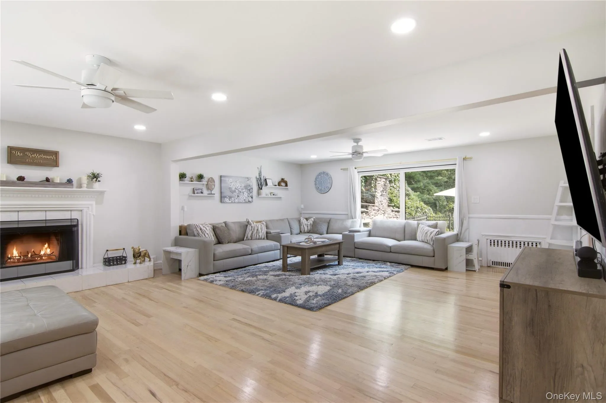 45 Meadow Glen Road, Smithtown, NY, 5 Bedrooms Bedrooms, 9 Rooms Rooms,3 BathroomsBathrooms,Residential,For Rent,Meadow Glen,0,1050295 45 Meadow Glen Road, Smithtown, NY, 5 Bedrooms Bedrooms, 9 Rooms Rooms,3 BathroomsBathrooms,Residential,For Rent,Meadow Glen,0,1050295