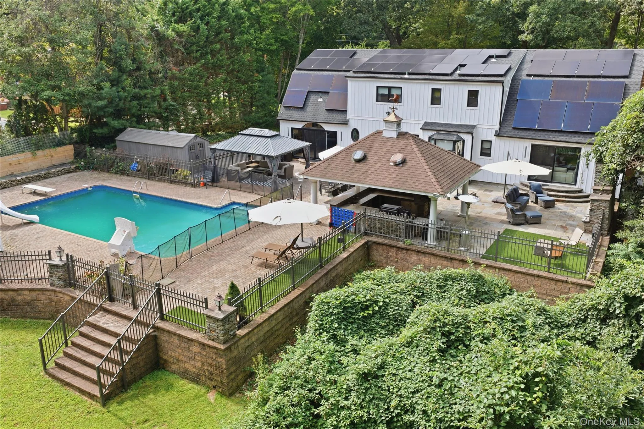 45 Meadow Glen Road, Smithtown, NY, 5 Bedrooms Bedrooms, 9 Rooms Rooms,3 BathroomsBathrooms,Residential,For Rent,Meadow Glen,0,1050295 45 Meadow Glen Road, Smithtown, NY, 5 Bedrooms Bedrooms, 9 Rooms Rooms,3 BathroomsBathrooms,Residential,For Rent,Meadow Glen,0,1050295
