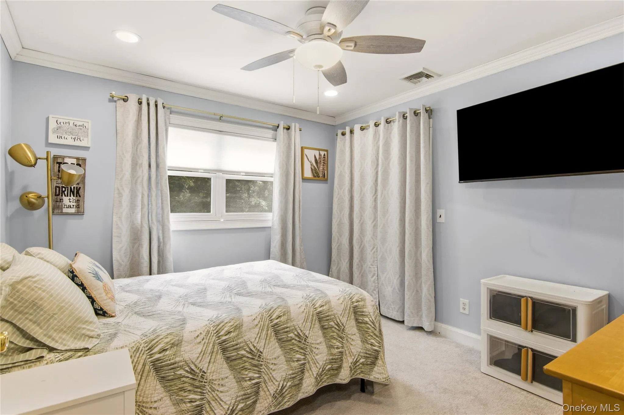 45 Meadow Glen Road, Smithtown, NY, 5 Bedrooms Bedrooms, 9 Rooms Rooms,3 BathroomsBathrooms,Residential,For Rent,Meadow Glen,0,1050295 45 Meadow Glen Road, Smithtown, NY, 5 Bedrooms Bedrooms, 9 Rooms Rooms,3 BathroomsBathrooms,Residential,For Rent,Meadow Glen,0,1050295