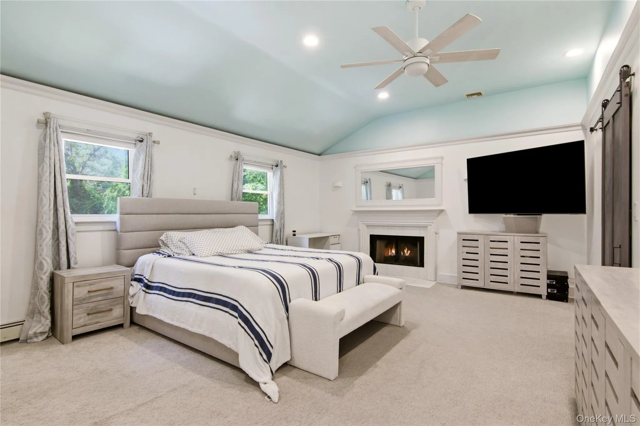 45 Meadow Glen Road, Smithtown, NY, 5 Bedrooms Bedrooms, 9 Rooms Rooms,3 BathroomsBathrooms,Residential,For Rent,Meadow Glen,0,1050295 45 Meadow Glen Road, Smithtown, NY, 5 Bedrooms Bedrooms, 9 Rooms Rooms,3 BathroomsBathrooms,Residential,For Rent,Meadow Glen,0,1050295