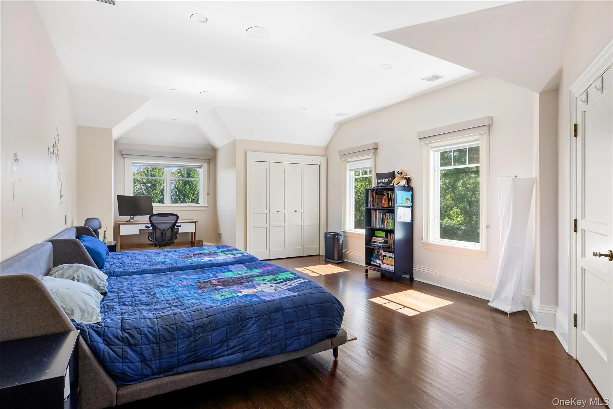 1 Hidden Pond Drive, Oyster Bay, NY, 7 Bedrooms Bedrooms, 12 Rooms Rooms,9 BathroomsBathrooms,Residential,For Rent,Hidden Pond,0,1050297 1 Hidden Pond Drive, Oyster Bay, NY, 7 Bedrooms Bedrooms, 12 Rooms Rooms,9 BathroomsBathrooms,Residential,For Rent,Hidden Pond,0,1050297
