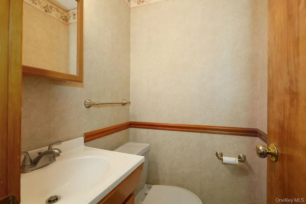 10 Burger Road, Rhinebeck, NY, 3 Bedrooms Bedrooms, 7 Rooms Rooms,1 BathroomBathrooms,Residential,For Rent,Burger,0,1050298 10 Burger Road, Rhinebeck, NY, 3 Bedrooms Bedrooms, 7 Rooms Rooms,1 BathroomBathrooms,Residential,For Rent,Burger,0,1050298