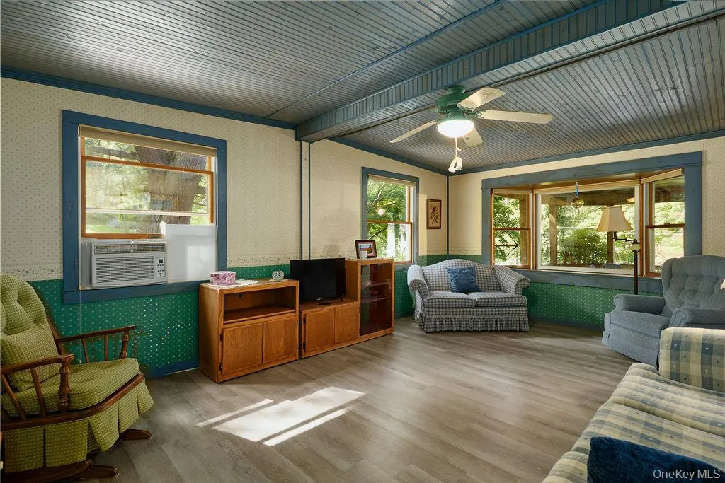 10 Burger Road, Rhinebeck, NY, 3 Bedrooms Bedrooms, 7 Rooms Rooms,1 BathroomBathrooms,Residential,For Rent,Burger,0,1050298 10 Burger Road, Rhinebeck, NY, 3 Bedrooms Bedrooms, 7 Rooms Rooms,1 BathroomBathrooms,Residential,For Rent,Burger,0,1050298