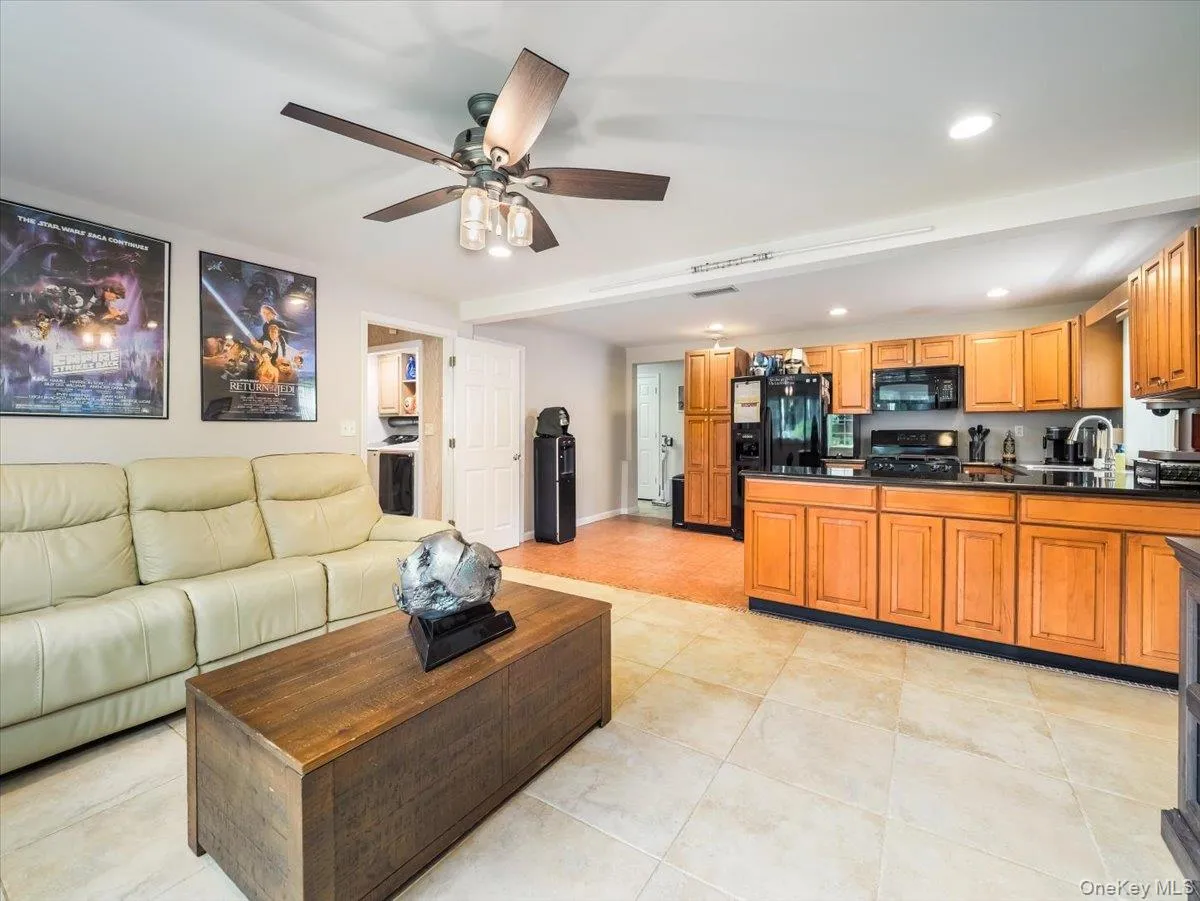 1 Park Lane, Clarkstown, NY, 4 Bedrooms Bedrooms, 11 Rooms Rooms,2 BathroomsBathrooms,Residential,For Rent,Park,0,1050299 1 Park Lane, Clarkstown, NY, 4 Bedrooms Bedrooms, 11 Rooms Rooms,2 BathroomsBathrooms,Residential,For Rent,Park,0,1050299