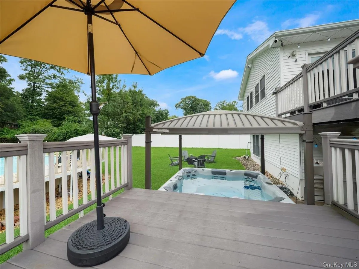 1 Park Lane, Clarkstown, NY, 4 Bedrooms Bedrooms, 11 Rooms Rooms,2 BathroomsBathrooms,Residential,For Rent,Park,0,1050299 1 Park Lane, Clarkstown, NY, 4 Bedrooms Bedrooms, 11 Rooms Rooms,2 BathroomsBathrooms,Residential,For Rent,Park,0,1050299