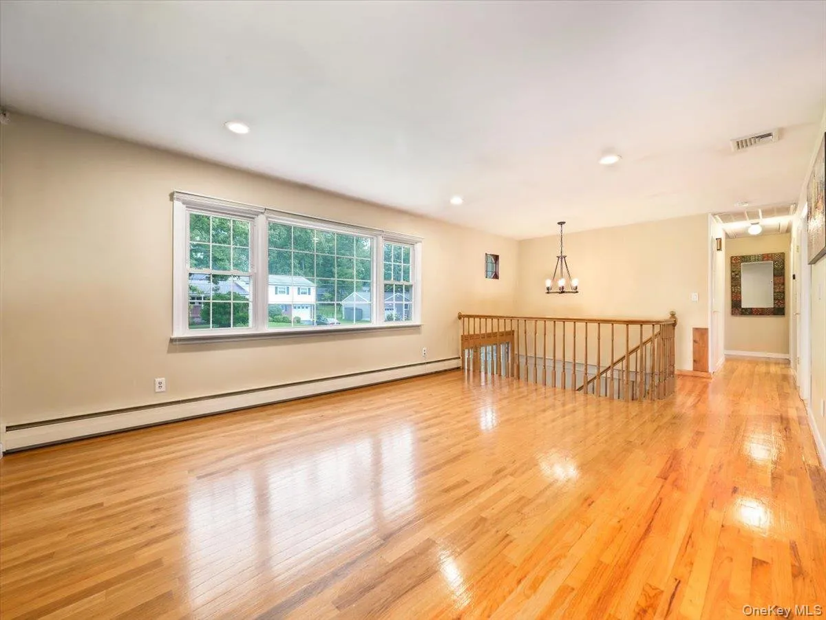 1 Park Lane, Clarkstown, NY, 4 Bedrooms Bedrooms, 11 Rooms Rooms,2 BathroomsBathrooms,Residential,For Rent,Park,0,1050299 1 Park Lane, Clarkstown, NY, 4 Bedrooms Bedrooms, 11 Rooms Rooms,2 BathroomsBathrooms,Residential,For Rent,Park,0,1050299