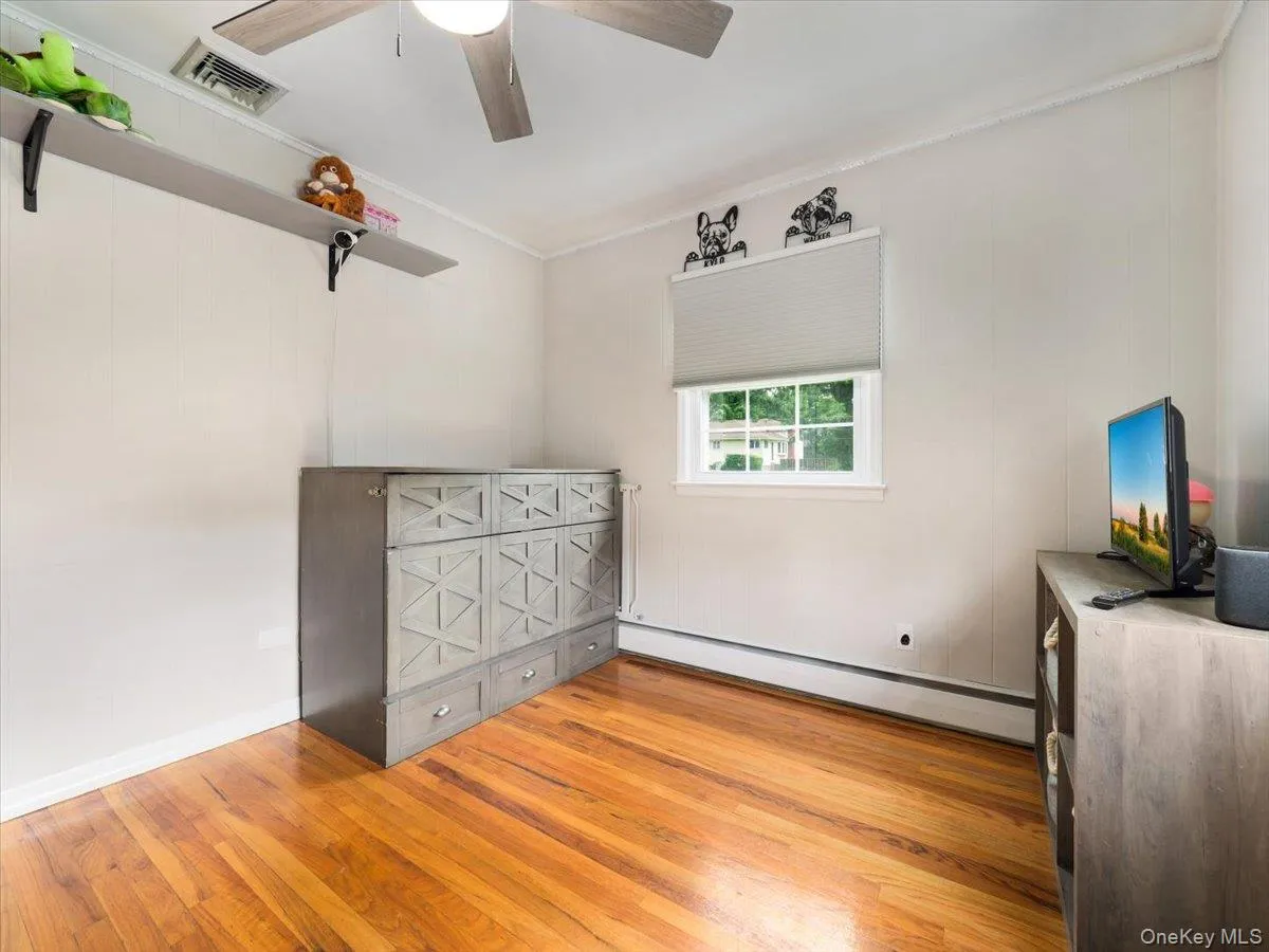 1 Park Lane, Clarkstown, NY, 4 Bedrooms Bedrooms, 11 Rooms Rooms,2 BathroomsBathrooms,Residential,For Rent,Park,0,1050299 1 Park Lane, Clarkstown, NY, 4 Bedrooms Bedrooms, 11 Rooms Rooms,2 BathroomsBathrooms,Residential,For Rent,Park,0,1050299