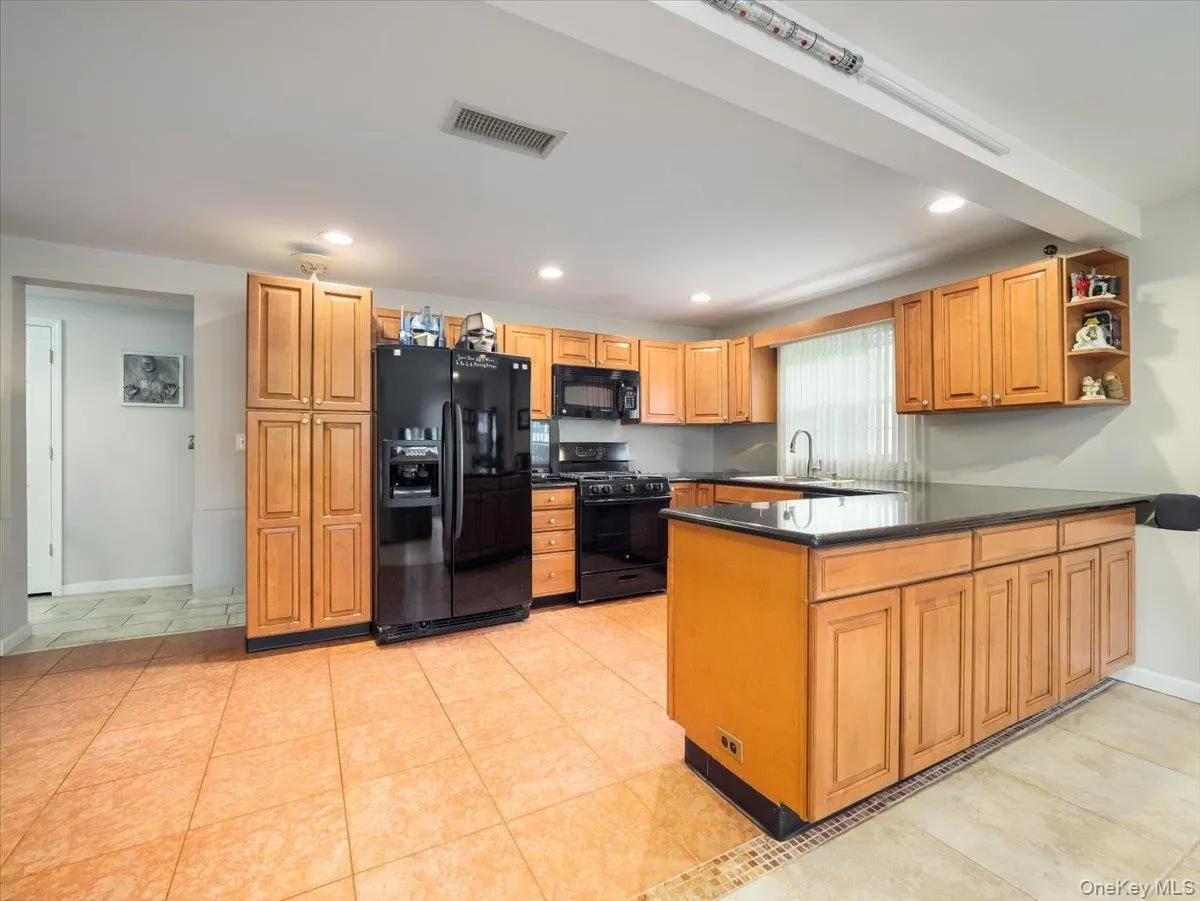1 Park Lane, Clarkstown, NY, 4 Bedrooms Bedrooms, 11 Rooms Rooms,2 BathroomsBathrooms,Residential,For Rent,Park,0,1050299 1 Park Lane, Clarkstown, NY, 4 Bedrooms Bedrooms, 11 Rooms Rooms,2 BathroomsBathrooms,Residential,For Rent,Park,0,1050299
