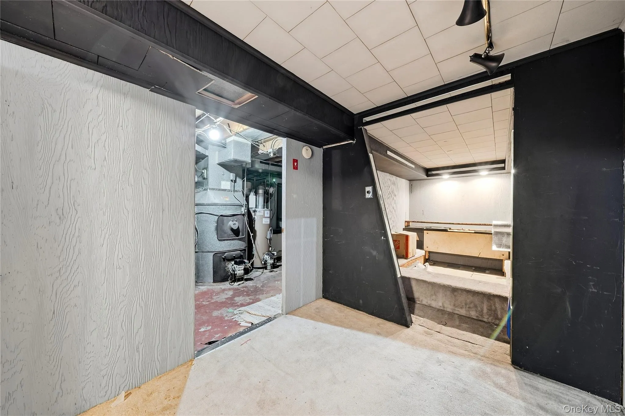 156 Broadway, Oyster Bay, NY, 3 Bedrooms Bedrooms, 6 Rooms Rooms,1 BathroomBathrooms,Residential,For Rent,Broadway,0,1050303 156 Broadway, Oyster Bay, NY, 3 Bedrooms Bedrooms, 6 Rooms Rooms,1 BathroomBathrooms,Residential,For Rent,Broadway,0,1050303