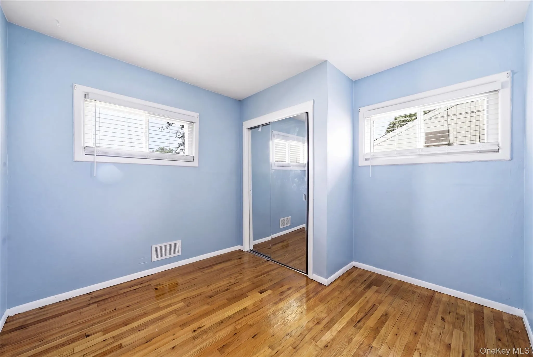 156 Broadway, Oyster Bay, NY, 3 Bedrooms Bedrooms, 6 Rooms Rooms,1 BathroomBathrooms,Residential,For Rent,Broadway,0,1050303 156 Broadway, Oyster Bay, NY, 3 Bedrooms Bedrooms, 6 Rooms Rooms,1 BathroomBathrooms,Residential,For Rent,Broadway,0,1050303