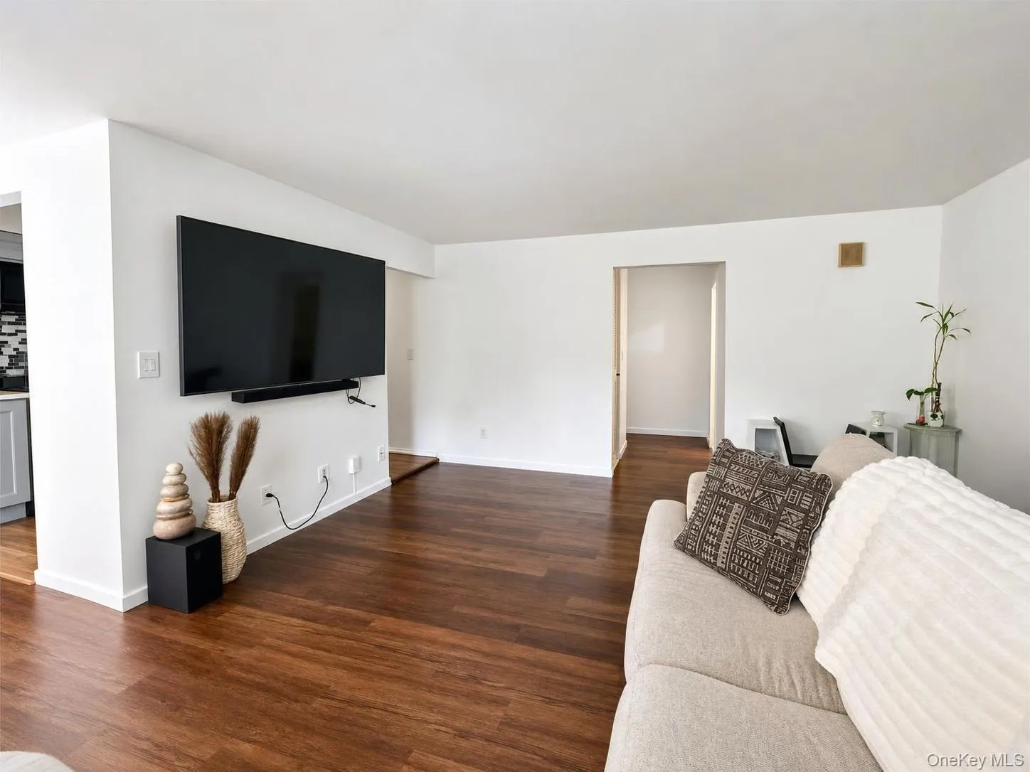 408 Carpenter Avenue, Newburgh (city), NY, 2 Bedrooms Bedrooms, 5 Rooms Rooms,1 BathroomBathrooms,Residential,For Rent,Carpenter,0,1050307 408 Carpenter Avenue, Newburgh (city), NY, 2 Bedrooms Bedrooms, 5 Rooms Rooms,1 BathroomBathrooms,Residential,For Rent,Carpenter,0,1050307