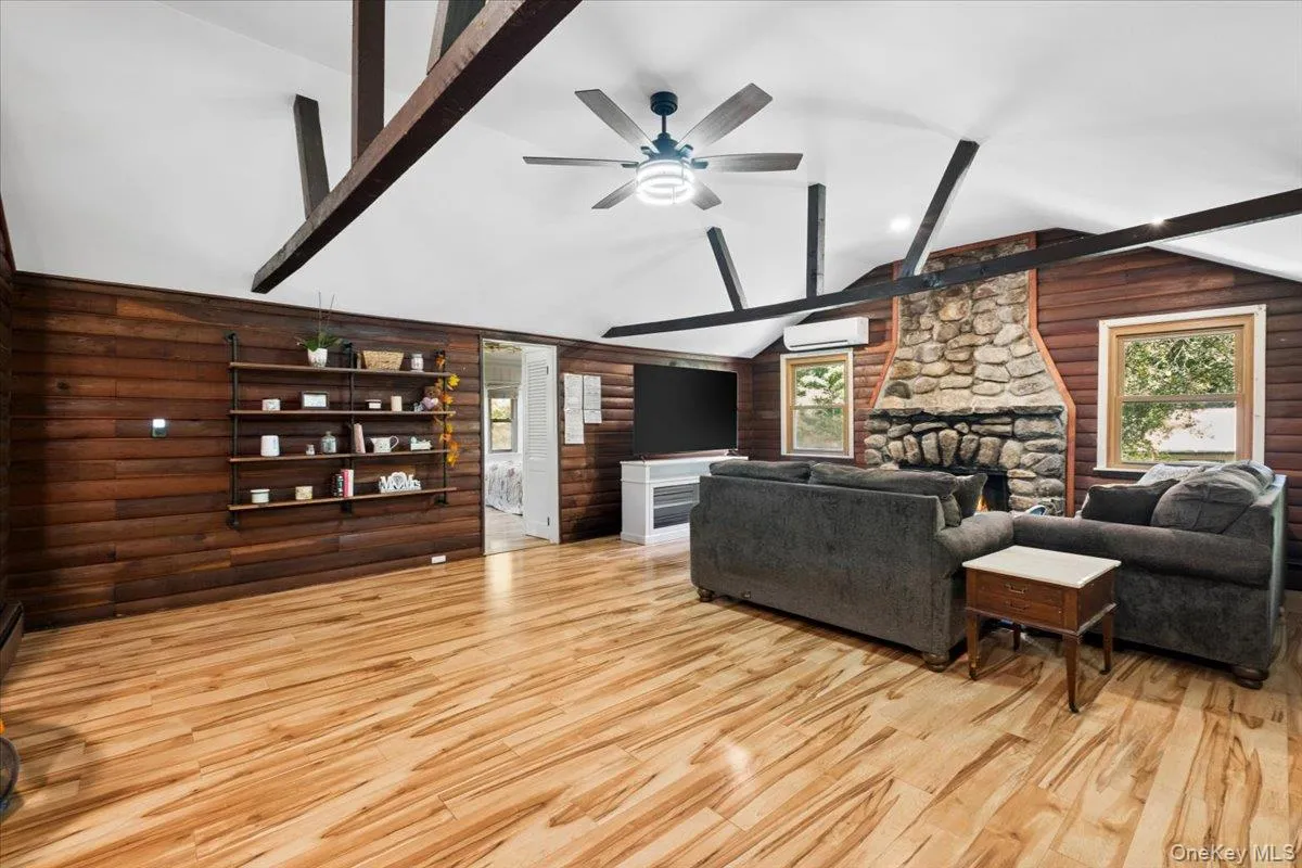 291 Peekskill Hollow Road, Putnam Valley, NY, 4 Bedrooms Bedrooms, 8 Rooms Rooms,3 BathroomsBathrooms,Residential,For Rent,Peekskill Hollow,0,1050310 291 Peekskill Hollow Road, Putnam Valley, NY, 4 Bedrooms Bedrooms, 8 Rooms Rooms,3 BathroomsBathrooms,Residential,For Rent,Peekskill Hollow,0,1050310