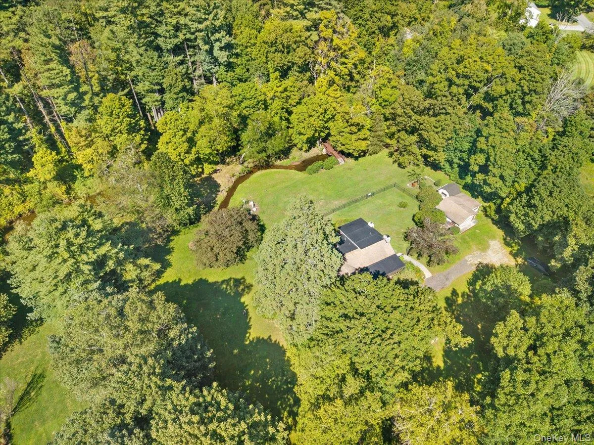 291 Peekskill Hollow Road, Putnam Valley, NY, 4 Bedrooms Bedrooms, 8 Rooms Rooms,3 BathroomsBathrooms,Residential,For Rent,Peekskill Hollow,0,1050310 291 Peekskill Hollow Road, Putnam Valley, NY, 4 Bedrooms Bedrooms, 8 Rooms Rooms,3 BathroomsBathrooms,Residential,For Rent,Peekskill Hollow,0,1050310