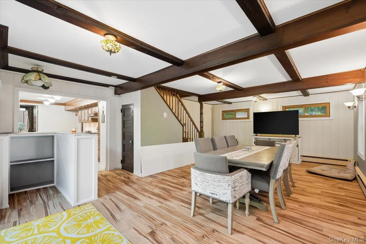 291 Peekskill Hollow Road, Putnam Valley, NY, 4 Bedrooms Bedrooms, 8 Rooms Rooms,3 BathroomsBathrooms,Residential,For Rent,Peekskill Hollow,0,1050310 291 Peekskill Hollow Road, Putnam Valley, NY, 4 Bedrooms Bedrooms, 8 Rooms Rooms,3 BathroomsBathrooms,Residential,For Rent,Peekskill Hollow,0,1050310