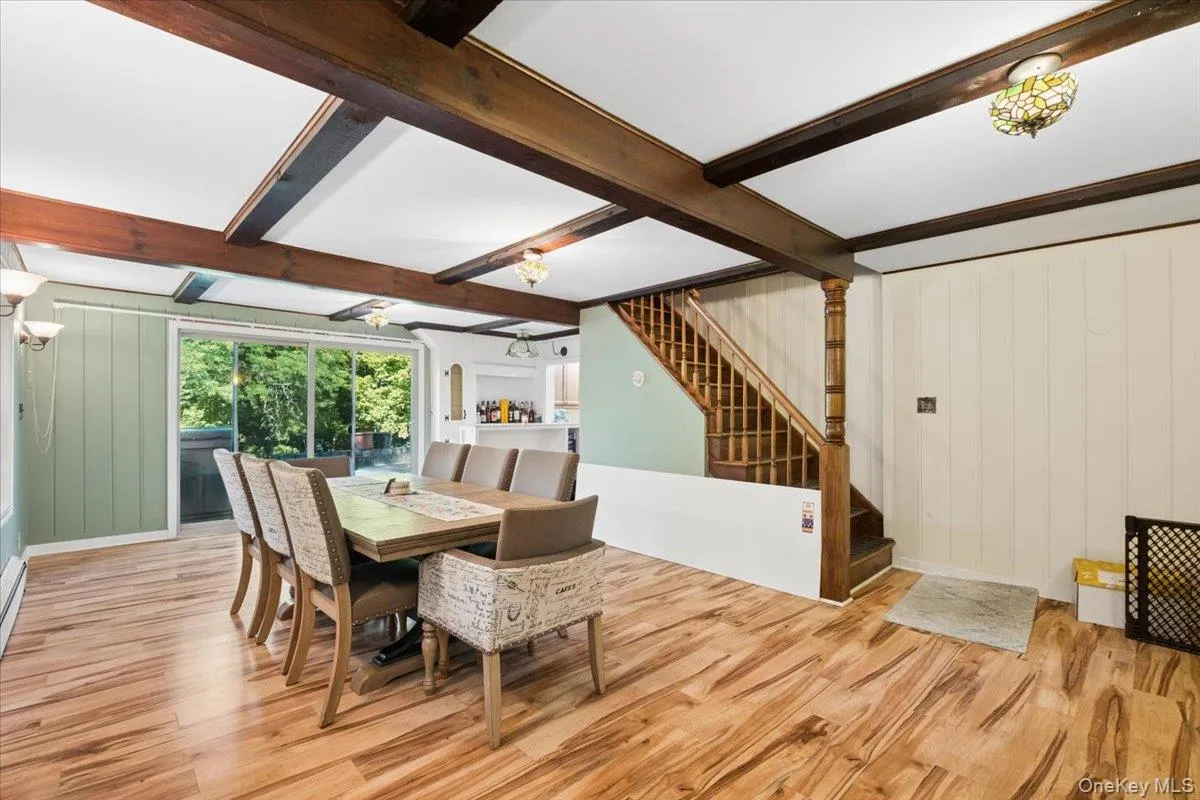 291 Peekskill Hollow Road, Putnam Valley, NY, 4 Bedrooms Bedrooms, 8 Rooms Rooms,3 BathroomsBathrooms,Residential,For Rent,Peekskill Hollow,0,1050310 291 Peekskill Hollow Road, Putnam Valley, NY, 4 Bedrooms Bedrooms, 8 Rooms Rooms,3 BathroomsBathrooms,Residential,For Rent,Peekskill Hollow,0,1050310