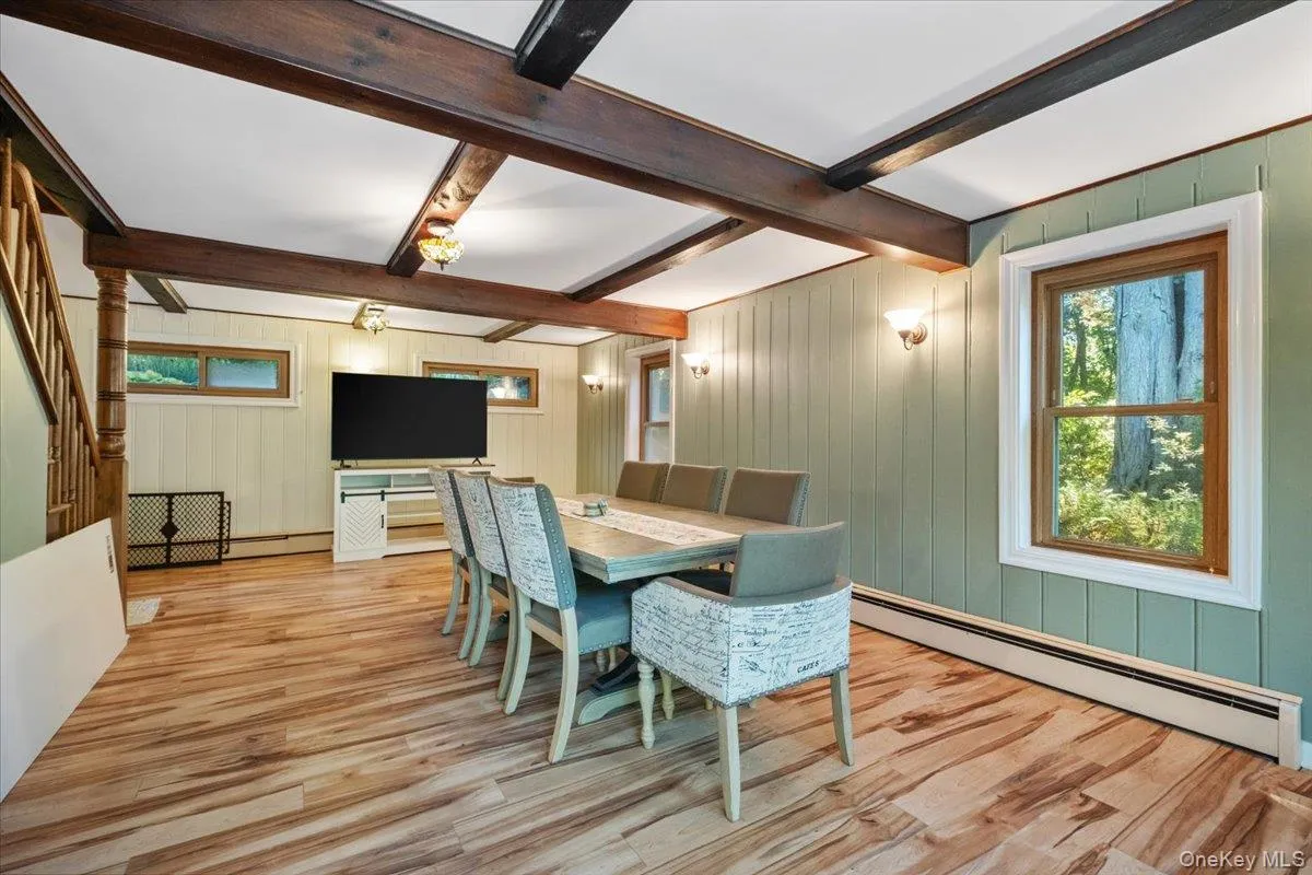 291 Peekskill Hollow Road, Putnam Valley, NY, 4 Bedrooms Bedrooms, 8 Rooms Rooms,3 BathroomsBathrooms,Residential,For Rent,Peekskill Hollow,0,1050310 291 Peekskill Hollow Road, Putnam Valley, NY, 4 Bedrooms Bedrooms, 8 Rooms Rooms,3 BathroomsBathrooms,Residential,For Rent,Peekskill Hollow,0,1050310