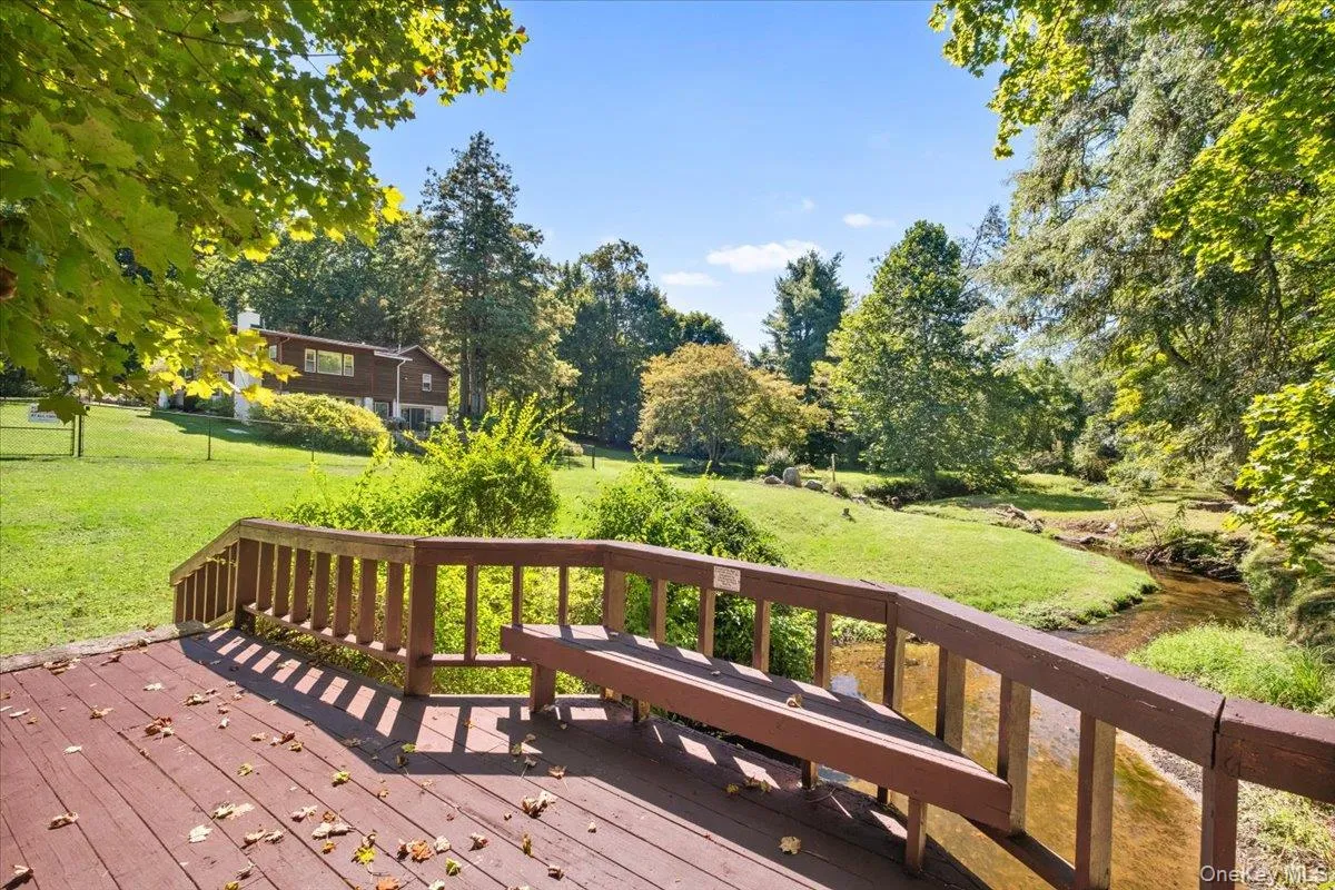 291 Peekskill Hollow Road, Putnam Valley, NY, 4 Bedrooms Bedrooms, 8 Rooms Rooms,3 BathroomsBathrooms,Residential,For Rent,Peekskill Hollow,0,1050310 291 Peekskill Hollow Road, Putnam Valley, NY, 4 Bedrooms Bedrooms, 8 Rooms Rooms,3 BathroomsBathrooms,Residential,For Rent,Peekskill Hollow,0,1050310