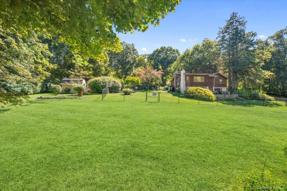 291 Peekskill Hollow Road, Putnam Valley, NY, 4 Bedrooms Bedrooms, 8 Rooms Rooms,3 BathroomsBathrooms,Residential,For Rent,Peekskill Hollow,0,1050310 291 Peekskill Hollow Road, Putnam Valley, NY, 4 Bedrooms Bedrooms, 8 Rooms Rooms,3 BathroomsBathrooms,Residential,For Rent,Peekskill Hollow,0,1050310