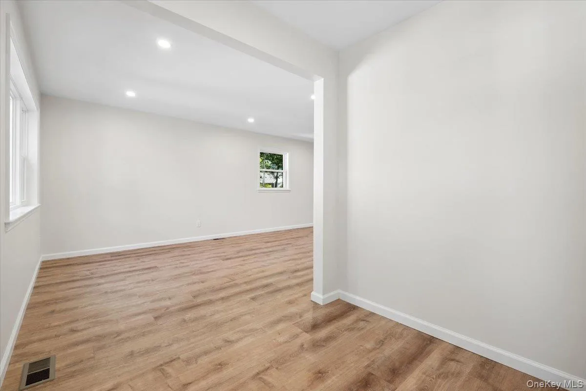 110 Pleasant Road, Putnam Valley, NY, 2 Bedrooms Bedrooms, 5 Rooms Rooms,1 BathroomBathrooms,Residential,For Rent,Pleasant,0,1050311 110 Pleasant Road, Putnam Valley, NY, 2 Bedrooms Bedrooms, 5 Rooms Rooms,1 BathroomBathrooms,Residential,For Rent,Pleasant,0,1050311