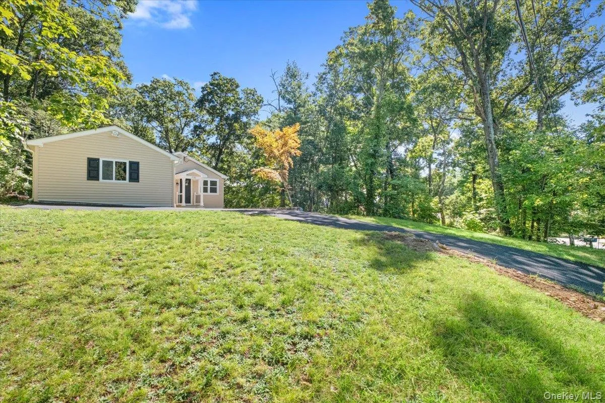 110 Pleasant Road, Putnam Valley, NY, 2 Bedrooms Bedrooms, 5 Rooms Rooms,1 BathroomBathrooms,Residential,For Rent,Pleasant,0,1050311 110 Pleasant Road, Putnam Valley, NY, 2 Bedrooms Bedrooms, 5 Rooms Rooms,1 BathroomBathrooms,Residential,For Rent,Pleasant,0,1050311