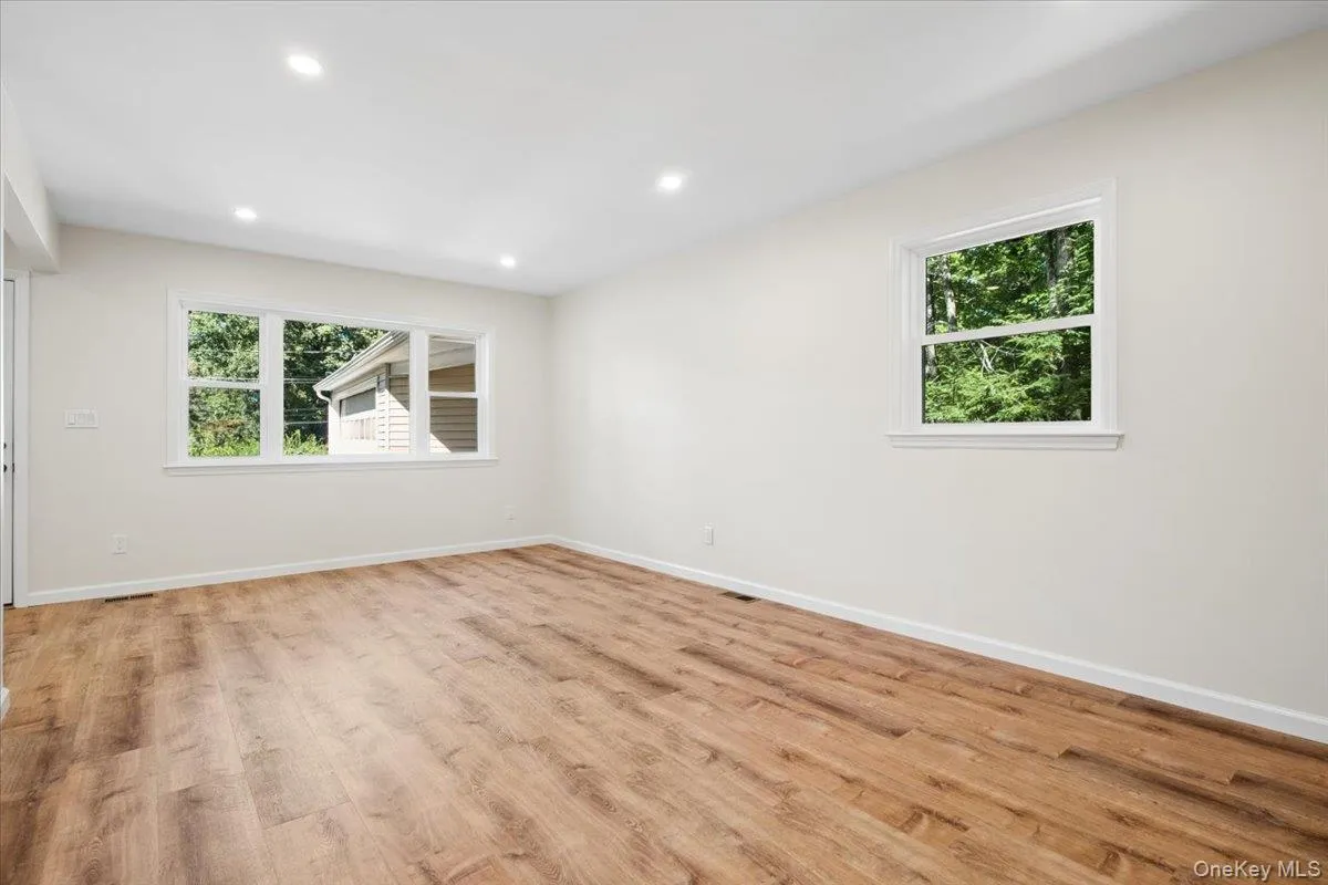 110 Pleasant Road, Putnam Valley, NY, 2 Bedrooms Bedrooms, 5 Rooms Rooms,1 BathroomBathrooms,Residential,For Rent,Pleasant,0,1050311 110 Pleasant Road, Putnam Valley, NY, 2 Bedrooms Bedrooms, 5 Rooms Rooms,1 BathroomBathrooms,Residential,For Rent,Pleasant,0,1050311