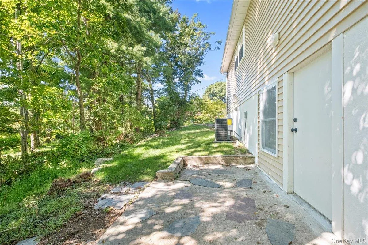 110 Pleasant Road, Putnam Valley, NY, 2 Bedrooms Bedrooms, 5 Rooms Rooms,1 BathroomBathrooms,Residential,For Rent,Pleasant,0,1050311 110 Pleasant Road, Putnam Valley, NY, 2 Bedrooms Bedrooms, 5 Rooms Rooms,1 BathroomBathrooms,Residential,For Rent,Pleasant,0,1050311