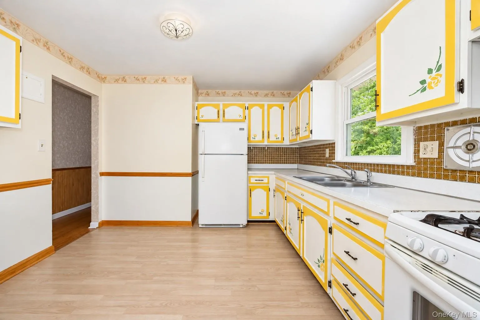 59 Martin Drive, Wappinger, NY, 3 Bedrooms Bedrooms, 10 Rooms Rooms,1 BathroomBathrooms,Residential,For Rent,Martin,0,1050312 59 Martin Drive, Wappinger, NY, 3 Bedrooms Bedrooms, 10 Rooms Rooms,1 BathroomBathrooms,Residential,For Rent,Martin,0,1050312