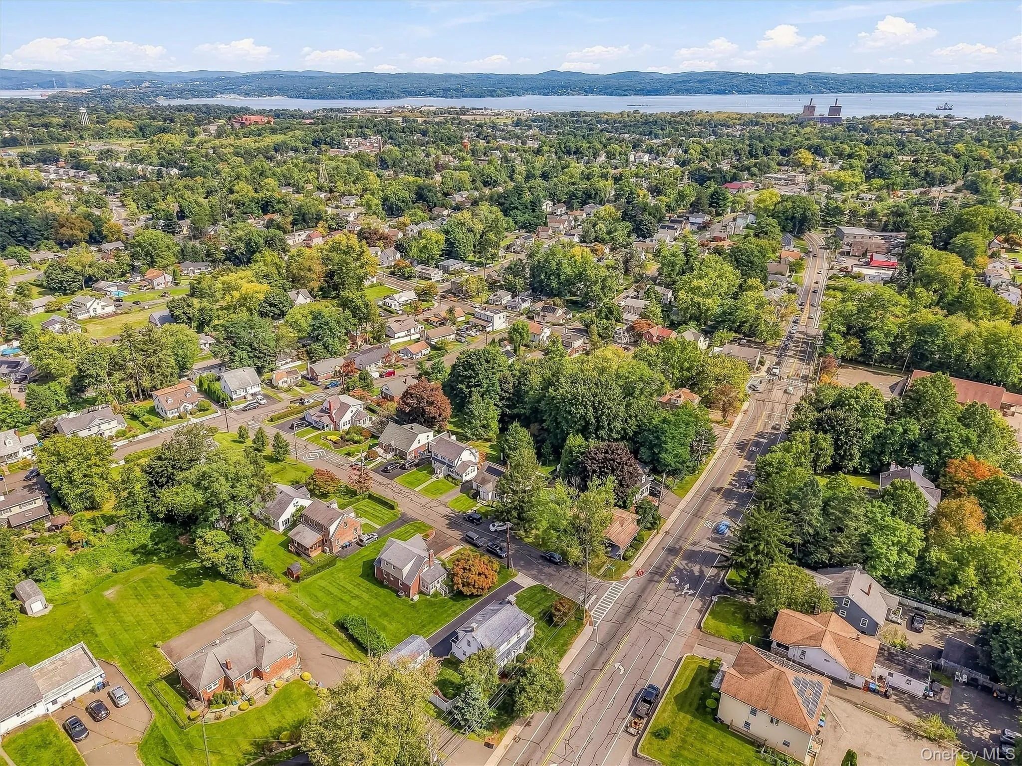 32 Ramapo Road, Haverstraw, NY, 3 Bedrooms Bedrooms, 11 Rooms Rooms,1 BathroomBathrooms,Residential,For Rent,Ramapo,0,1050316 32 Ramapo Road, Haverstraw, NY, 3 Bedrooms Bedrooms, 11 Rooms Rooms,1 BathroomBathrooms,Residential,For Rent,Ramapo,0,1050316