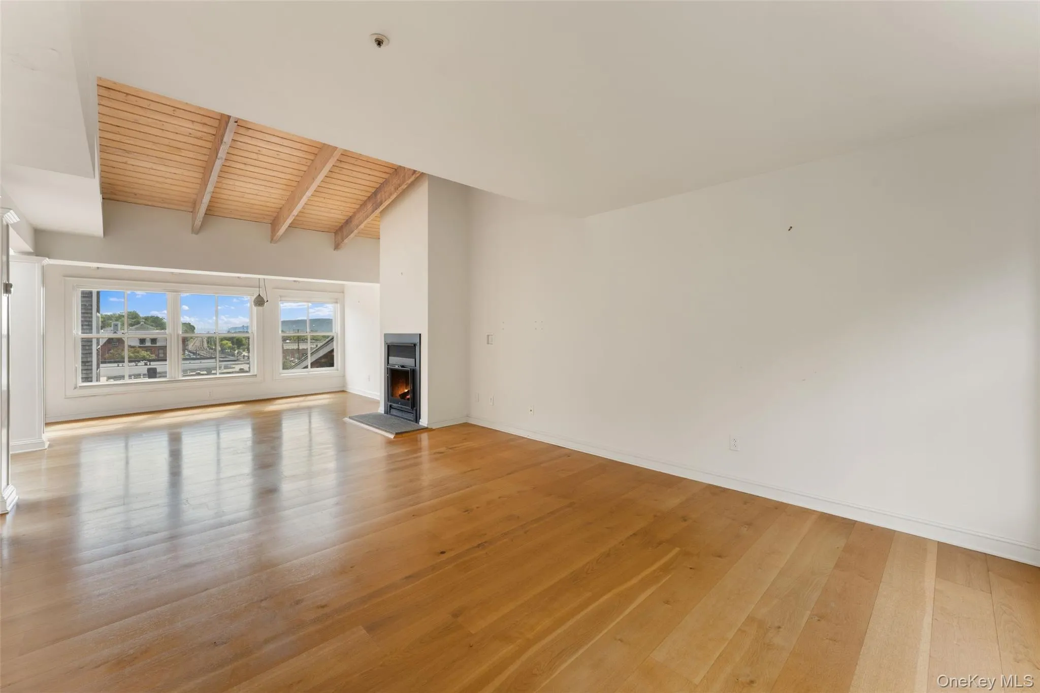 27 Buckhout Street, Greenburgh, NY, 3 Bedrooms Bedrooms, 7 Rooms Rooms,3 BathroomsBathrooms,Residential,For Rent,Buckhout,0,1050317 27 Buckhout Street, Greenburgh, NY, 3 Bedrooms Bedrooms, 7 Rooms Rooms,3 BathroomsBathrooms,Residential,For Rent,Buckhout,0,1050317