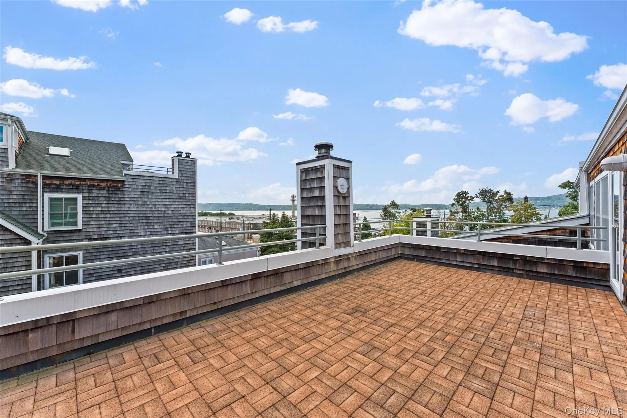 27 Buckhout Street, Greenburgh, NY, 3 Bedrooms Bedrooms, 7 Rooms Rooms,3 BathroomsBathrooms,Residential,For Rent,Buckhout,0,1050317 27 Buckhout Street, Greenburgh, NY, 3 Bedrooms Bedrooms, 7 Rooms Rooms,3 BathroomsBathrooms,Residential,For Rent,Buckhout,0,1050317