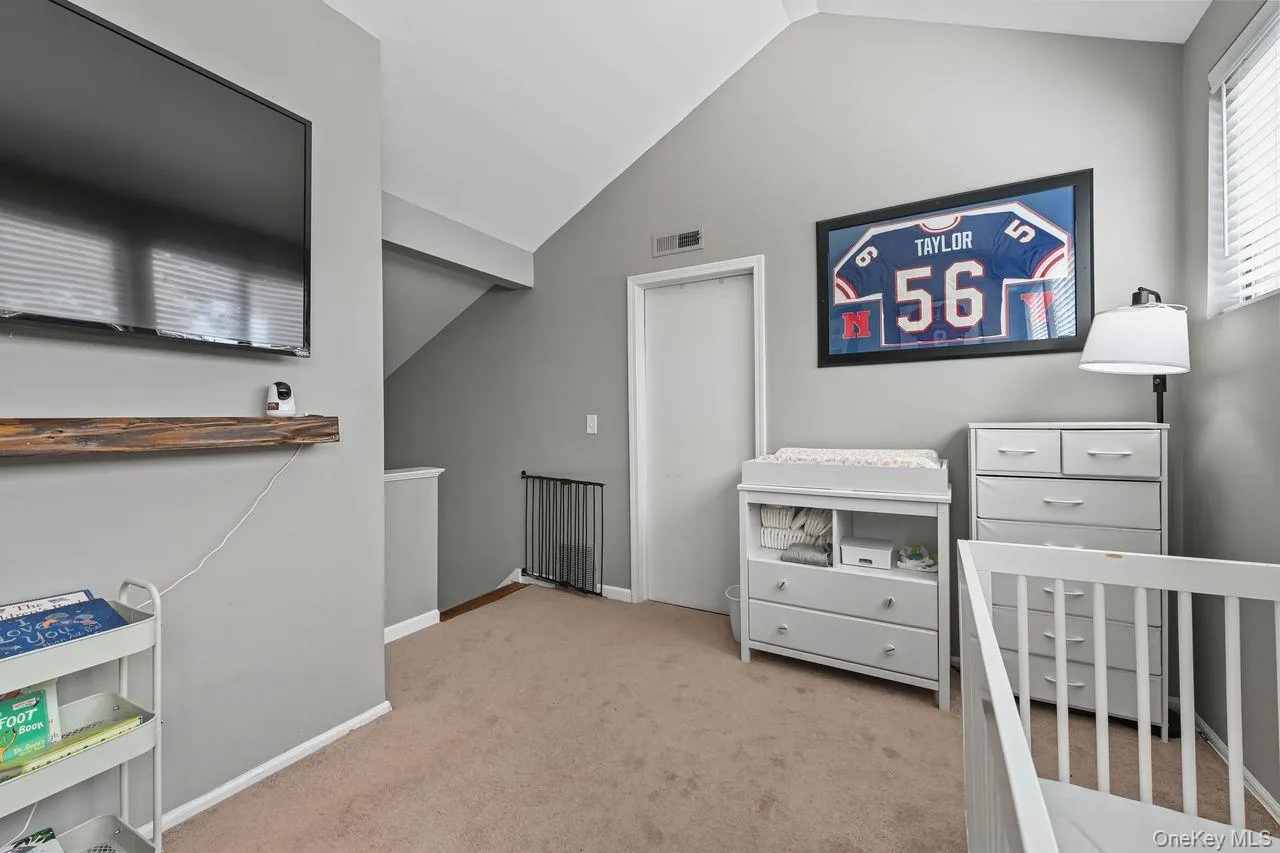 26 Oakridge Drive, Lewisboro, NY, 2 Bedrooms Bedrooms, 7 Rooms Rooms,1 BathroomBathrooms,Residential,For Rent,Oakridge,0,1050318 26 Oakridge Drive, Lewisboro, NY, 2 Bedrooms Bedrooms, 7 Rooms Rooms,1 BathroomBathrooms,Residential,For Rent,Oakridge,0,1050318
