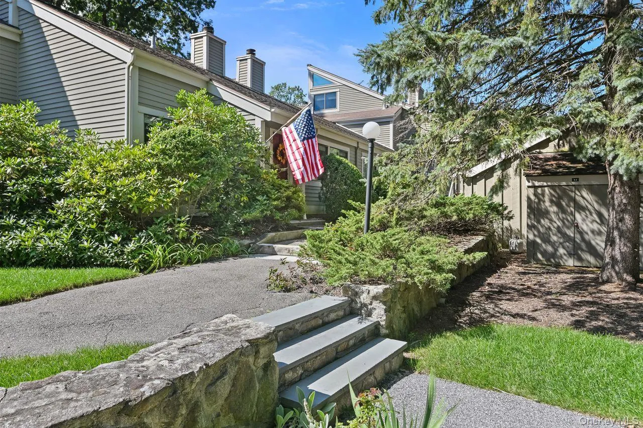 26 Oakridge Drive, Lewisboro, NY, 2 Bedrooms Bedrooms, 7 Rooms Rooms,1 BathroomBathrooms,Residential,For Rent,Oakridge,0,1050318 26 Oakridge Drive, Lewisboro, NY, 2 Bedrooms Bedrooms, 7 Rooms Rooms,1 BathroomBathrooms,Residential,For Rent,Oakridge,0,1050318