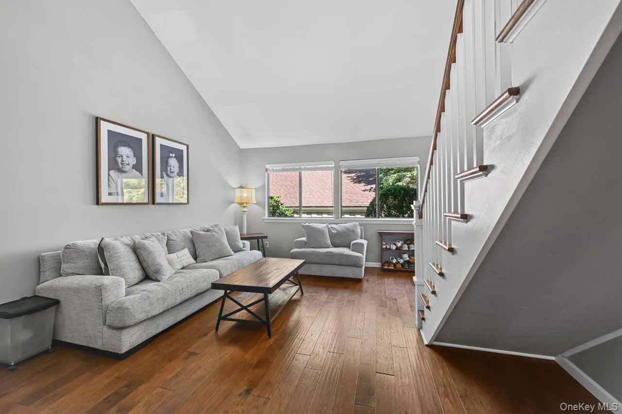 26 Oakridge Drive, Lewisboro, NY, 2 Bedrooms Bedrooms, 7 Rooms Rooms,1 BathroomBathrooms,Residential,For Rent,Oakridge,0,1050318 26 Oakridge Drive, Lewisboro, NY, 2 Bedrooms Bedrooms, 7 Rooms Rooms,1 BathroomBathrooms,Residential,For Rent,Oakridge,0,1050318