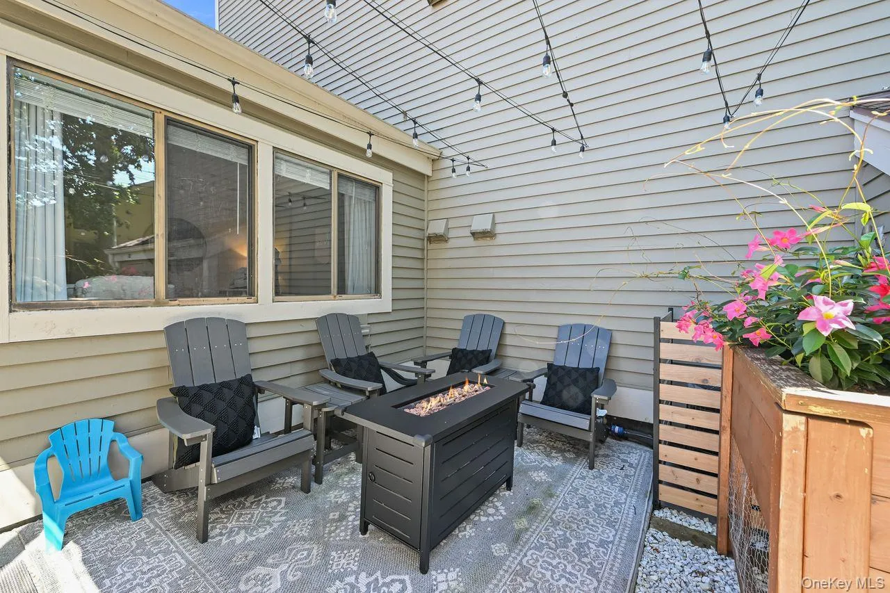26 Oakridge Drive, Lewisboro, NY, 2 Bedrooms Bedrooms, 7 Rooms Rooms,1 BathroomBathrooms,Residential,For Rent,Oakridge,0,1050318 26 Oakridge Drive, Lewisboro, NY, 2 Bedrooms Bedrooms, 7 Rooms Rooms,1 BathroomBathrooms,Residential,For Rent,Oakridge,0,1050318
