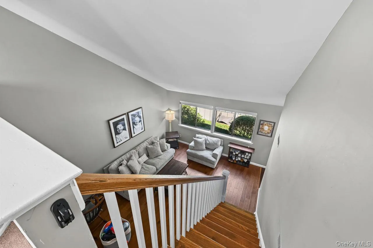26 Oakridge Drive, Lewisboro, NY, 2 Bedrooms Bedrooms, 7 Rooms Rooms,1 BathroomBathrooms,Residential,For Rent,Oakridge,0,1050318 26 Oakridge Drive, Lewisboro, NY, 2 Bedrooms Bedrooms, 7 Rooms Rooms,1 BathroomBathrooms,Residential,For Rent,Oakridge,0,1050318