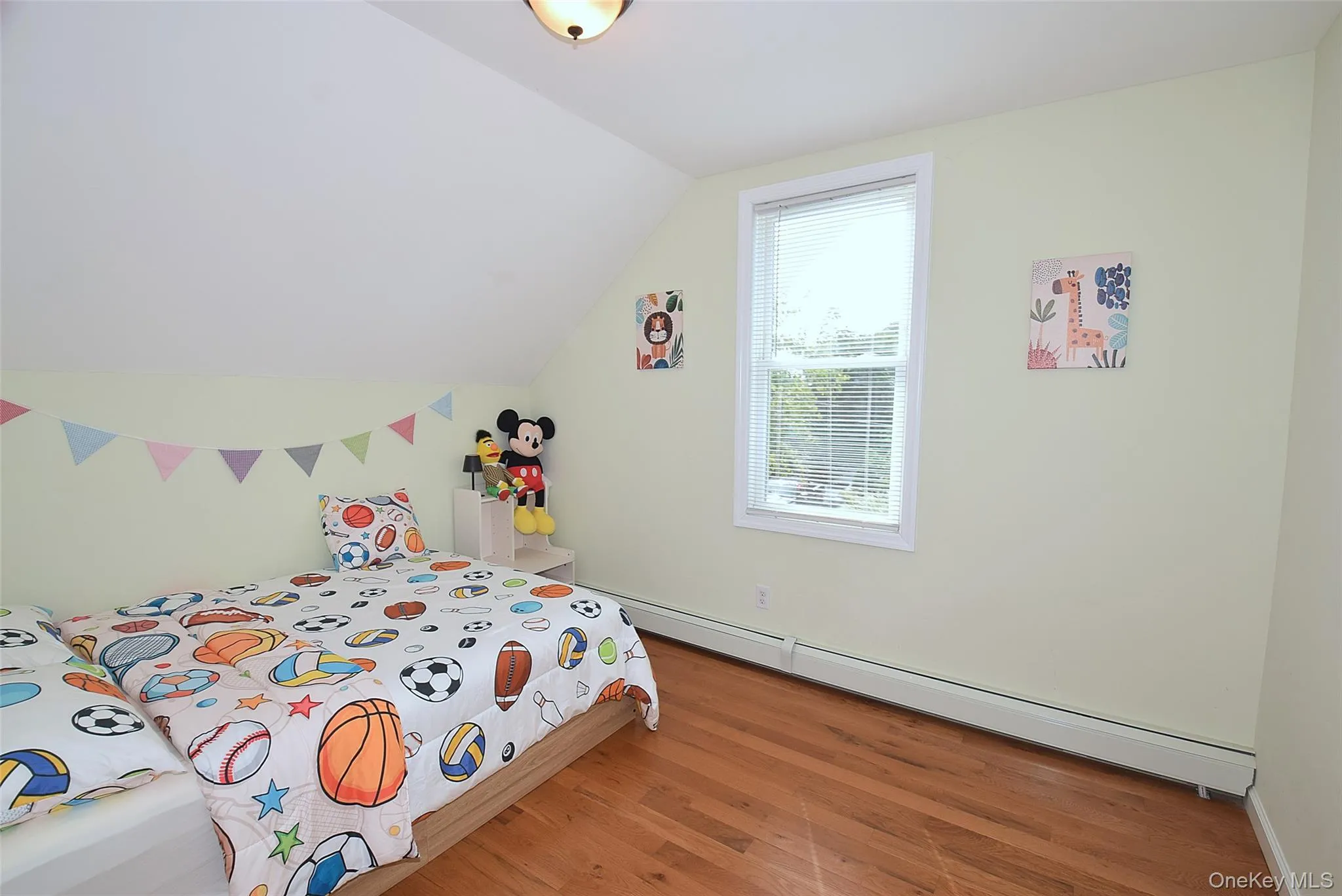 17 Maple Avenue, Brookhaven, NY, 3 Bedrooms Bedrooms, 7 Rooms Rooms,2 BathroomsBathrooms,Residential,For Rent,Maple,0,1050320 17 Maple Avenue, Brookhaven, NY, 3 Bedrooms Bedrooms, 7 Rooms Rooms,2 BathroomsBathrooms,Residential,For Rent,Maple,0,1050320