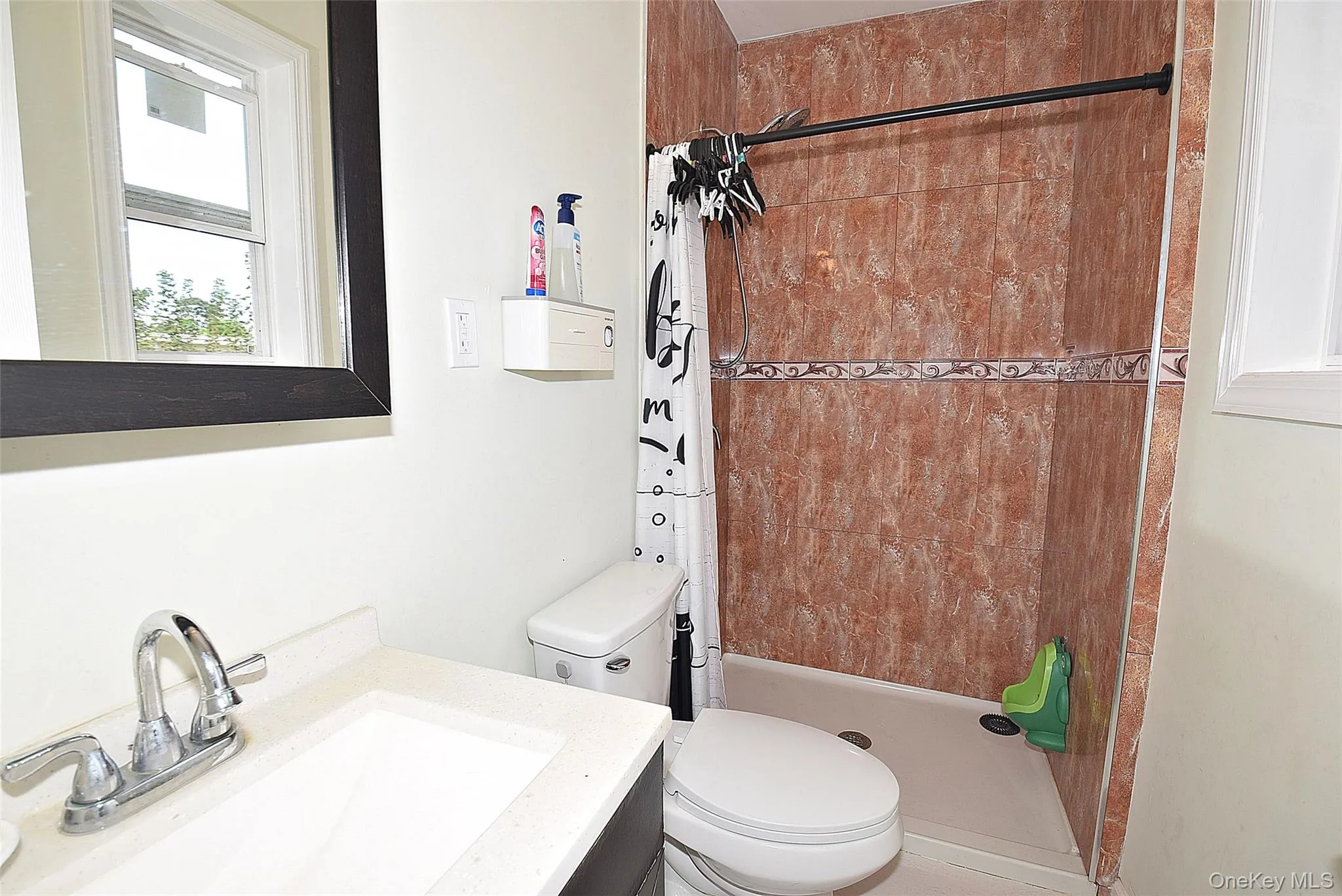 17 Maple Avenue, Brookhaven, NY, 3 Bedrooms Bedrooms, 7 Rooms Rooms,2 BathroomsBathrooms,Residential,For Rent,Maple,0,1050320 17 Maple Avenue, Brookhaven, NY, 3 Bedrooms Bedrooms, 7 Rooms Rooms,2 BathroomsBathrooms,Residential,For Rent,Maple,0,1050320
